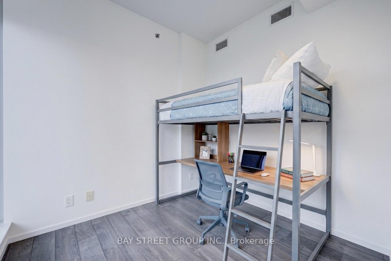 Photo 14 of Unit 3905, 5 St. Joseph Street, Toronto, Bay Street Corridor — HOMEH