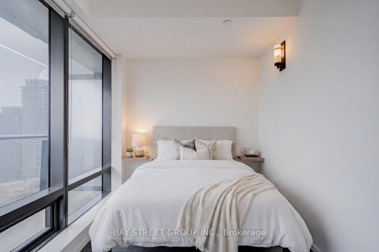 Photo 17 of Unit 3905, 5 St. Joseph Street, Toronto, Bay Street Corridor — HOMEH