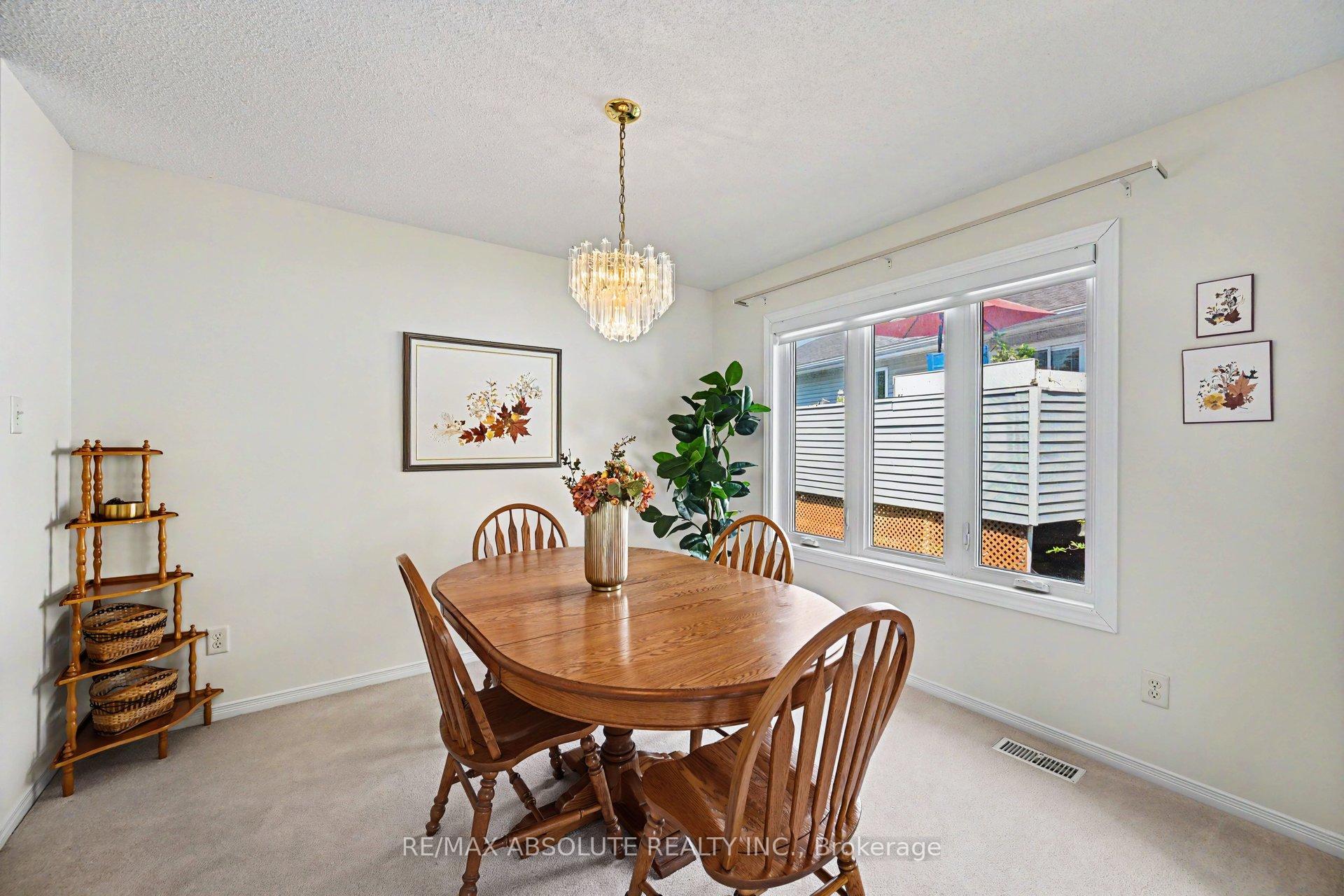 Photo 10 of 1 River Ridge Crescent, Arnprior, Arnprior — HOMEH