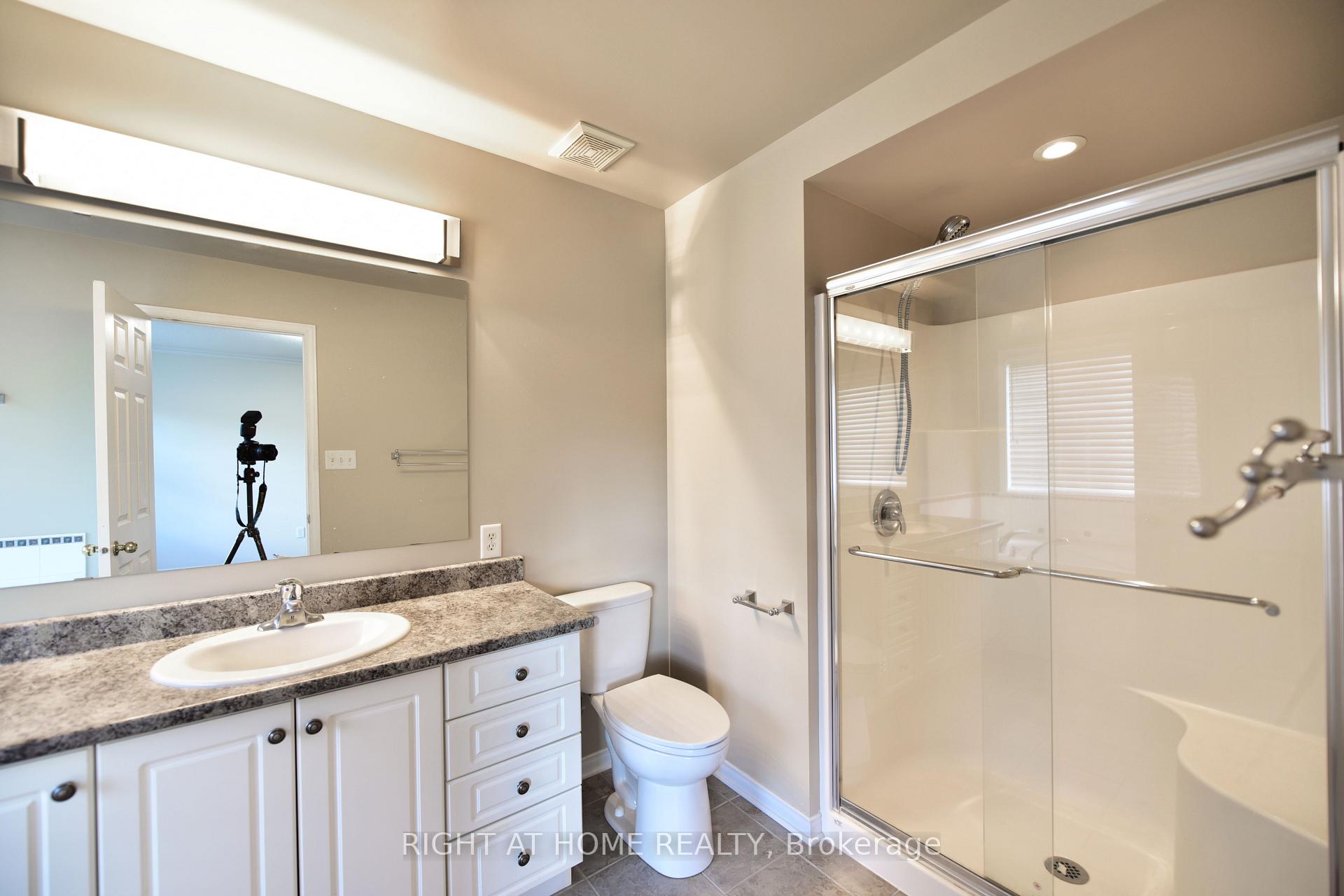 Photo 21 of 118 Braddock Private, Ottawa, Barrhaven - Stonebridge — HOMEH