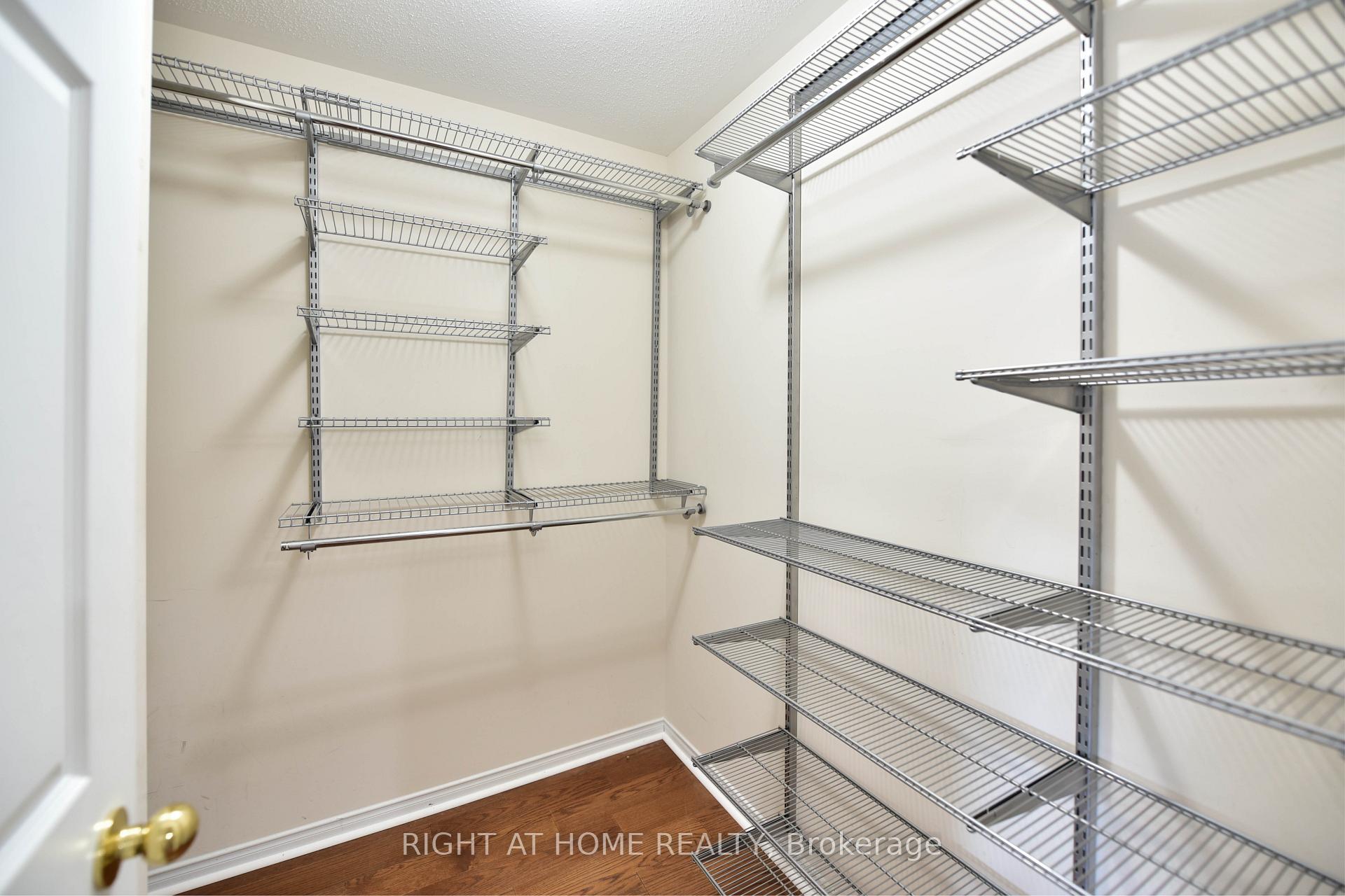 Photo 25 of 118 Braddock Private, Ottawa, Barrhaven - Stonebridge — HOMEH