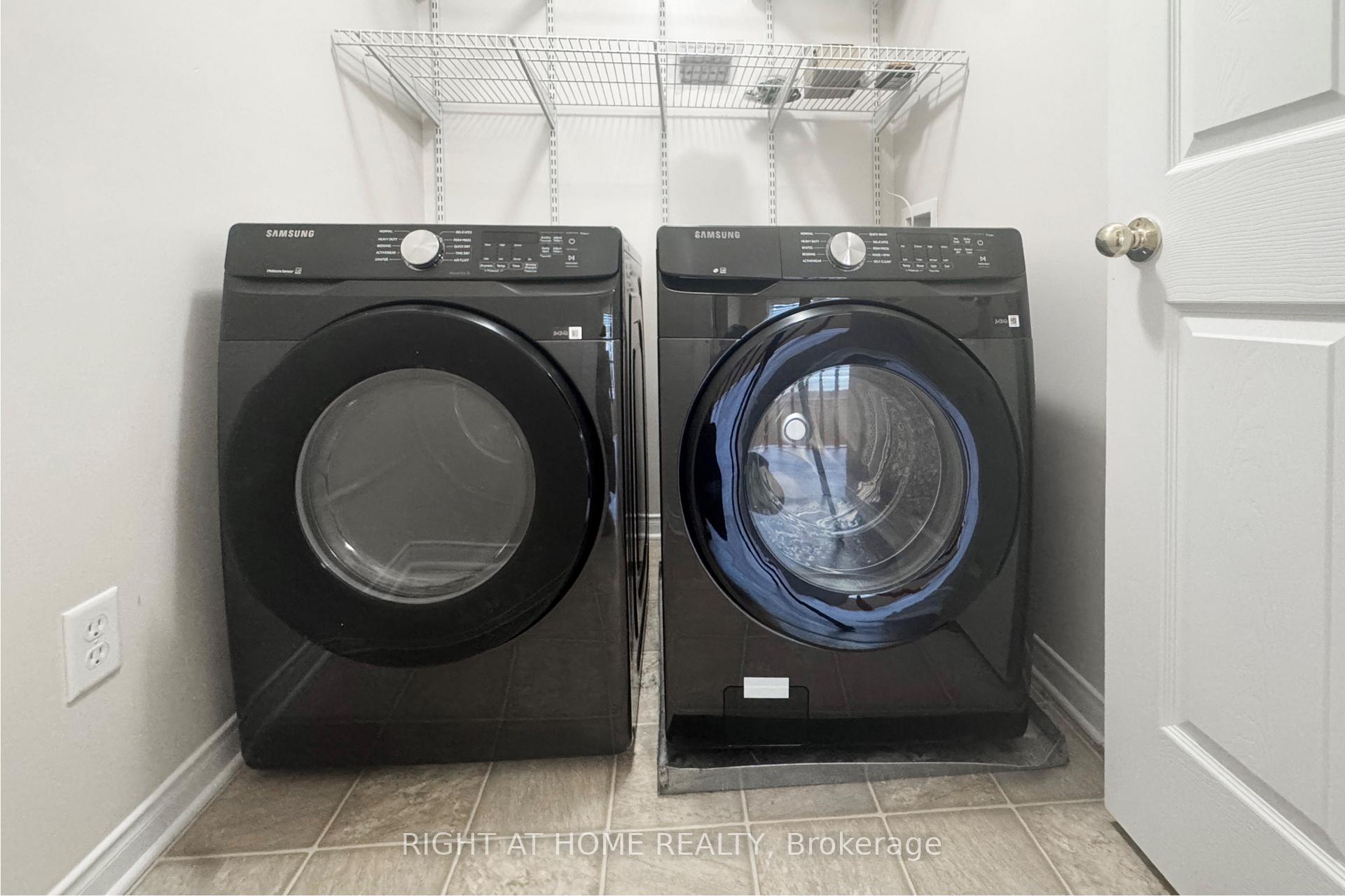 Photo 31 of 118 Braddock Private, Ottawa, Barrhaven - Stonebridge — HOMEH