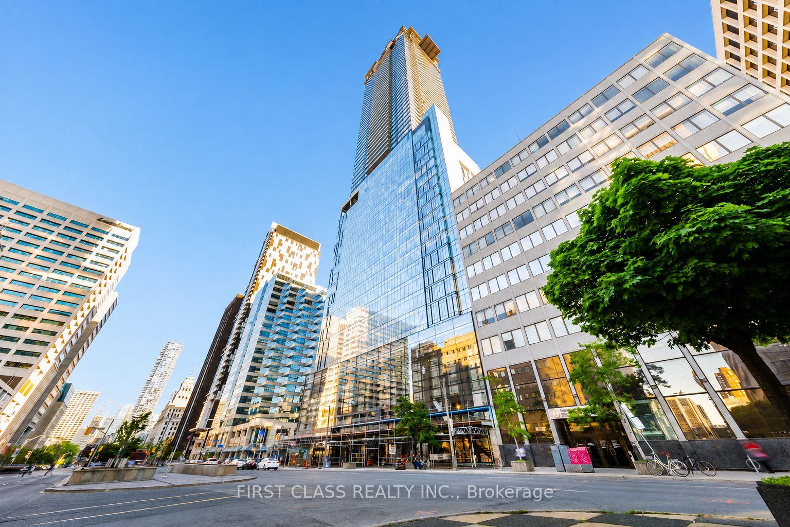 Photo 1 of Unit 3901, 488 University Avenue, Toronto, Kensington-Chinatown — HOMEH