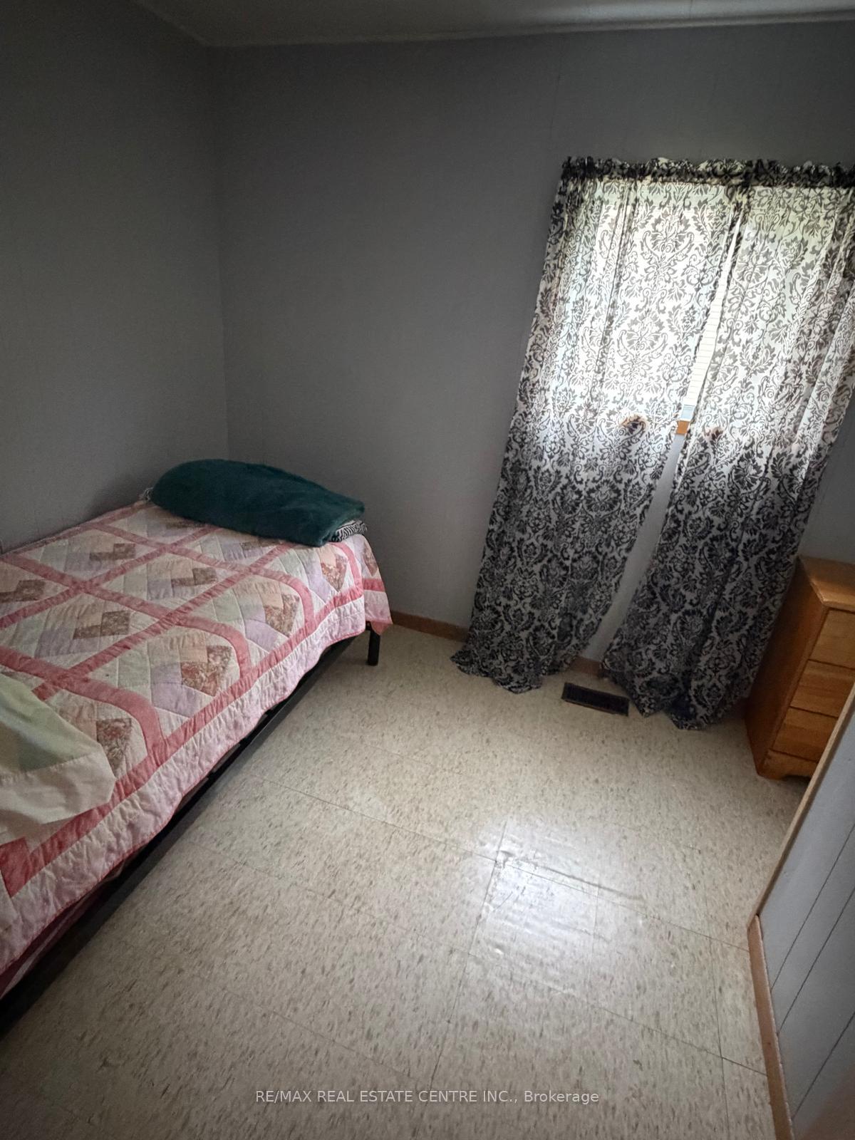 Photo 14 of 38 2nd Avenue, South Algonquin — HOMEH
