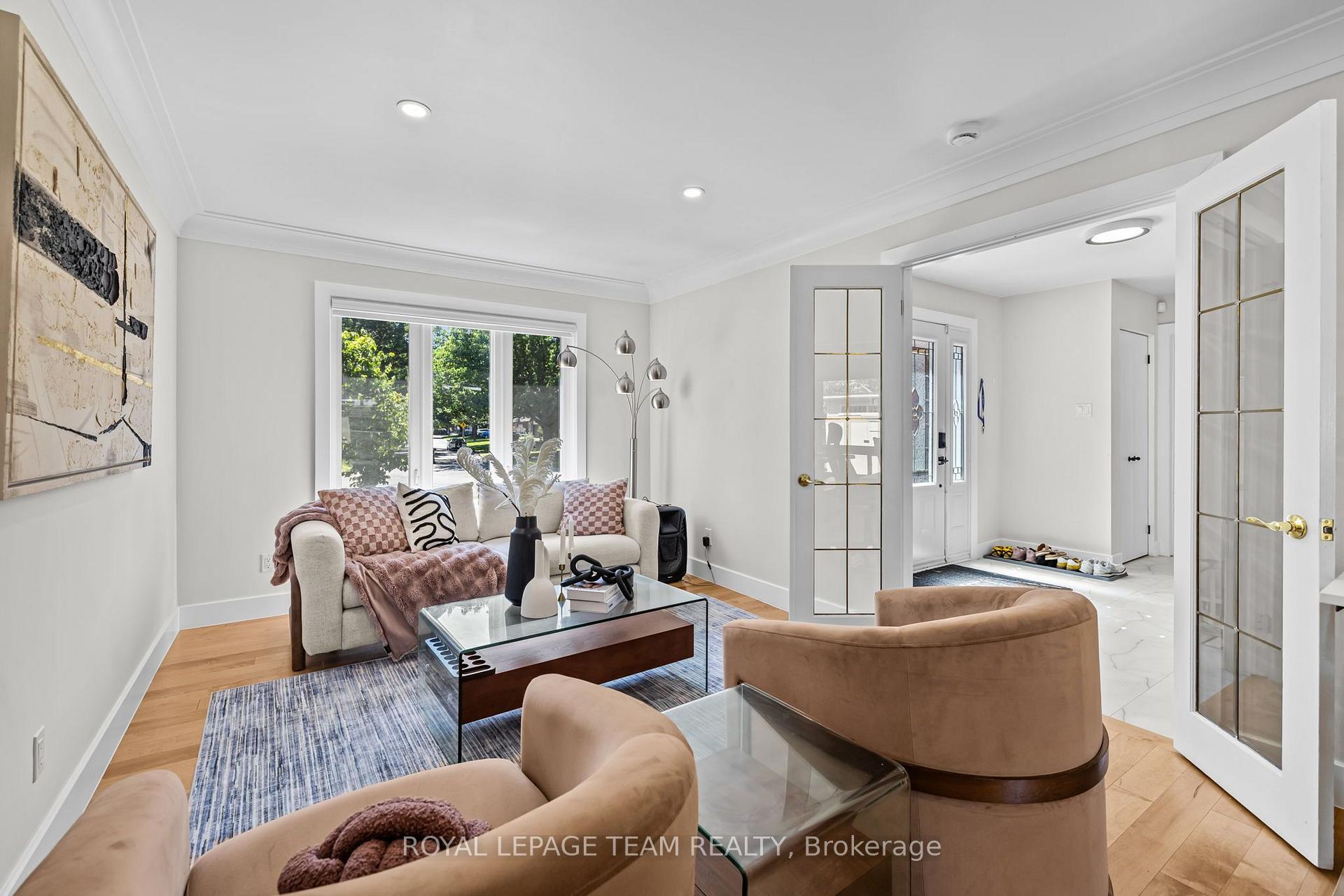 Photo 3 of Unit A, 1288 Plante Drive, Ottawa, Hunt Club/Western Community — HOMEH