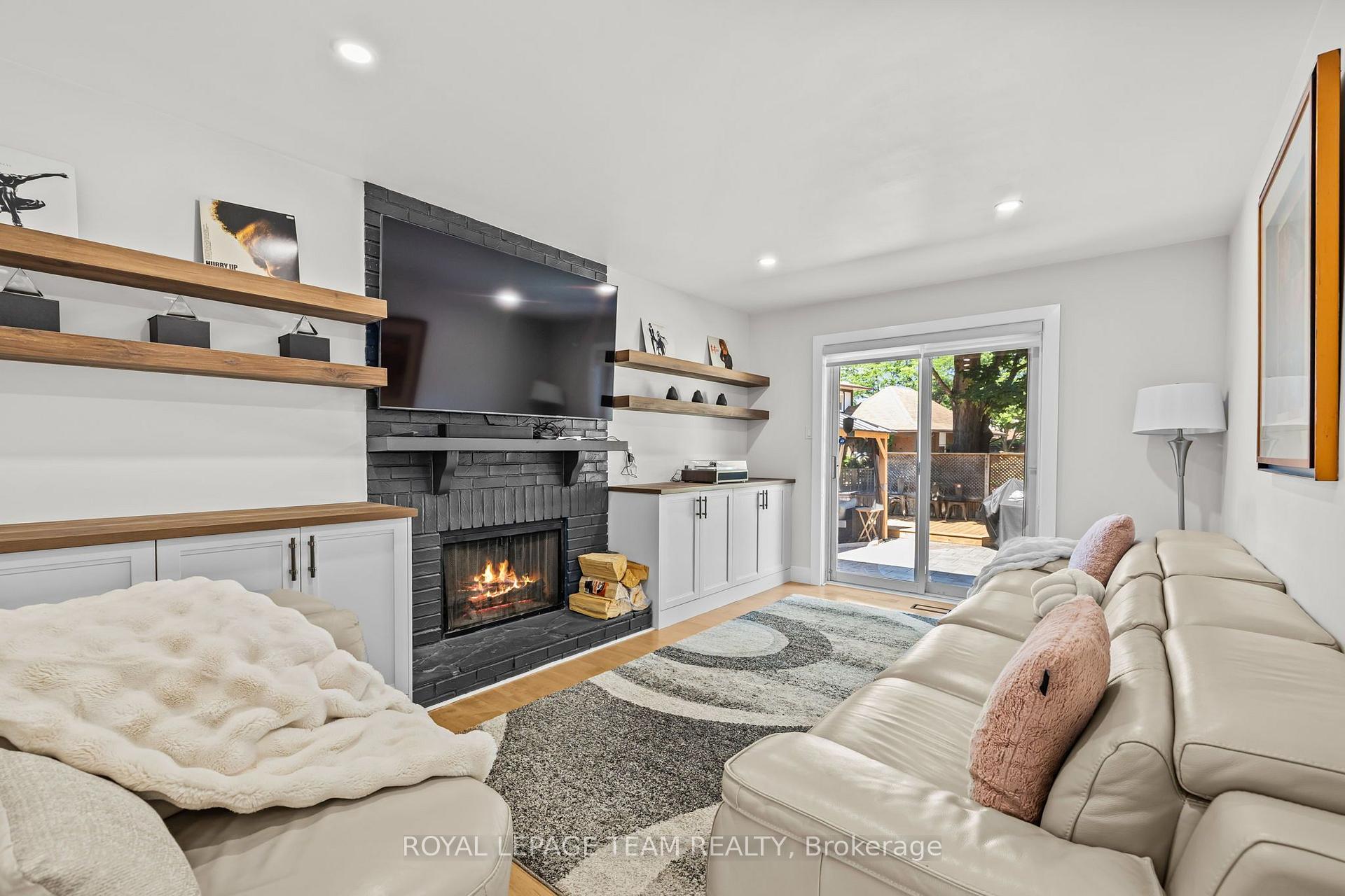 Photo 6 of Unit A, 1288 Plante Drive, Ottawa, Hunt Club/Western Community — HOMEH
