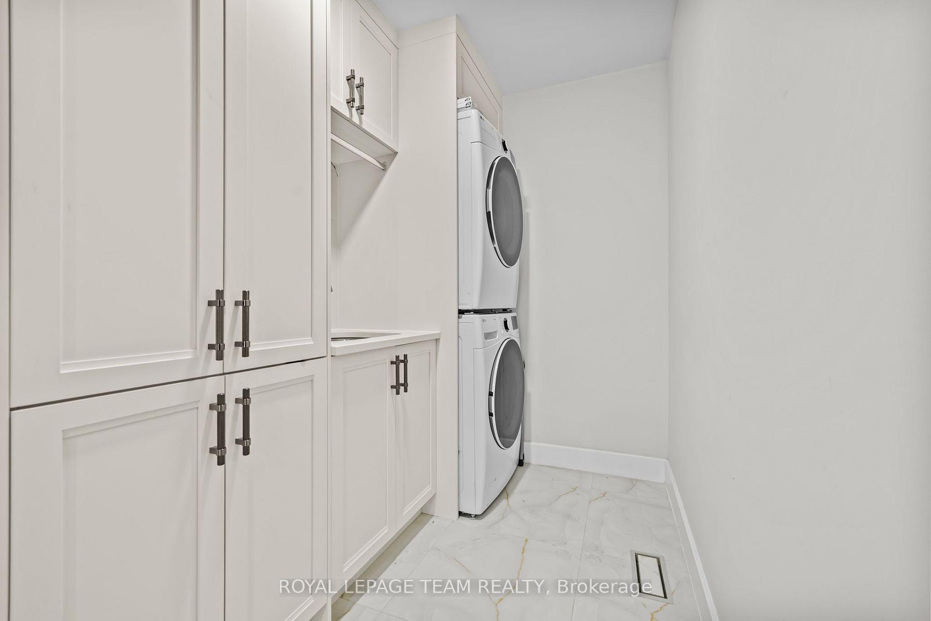 Photo 13 of Unit A, 1288 Plante Drive, Ottawa, Hunt Club/Western Community — HOMEH