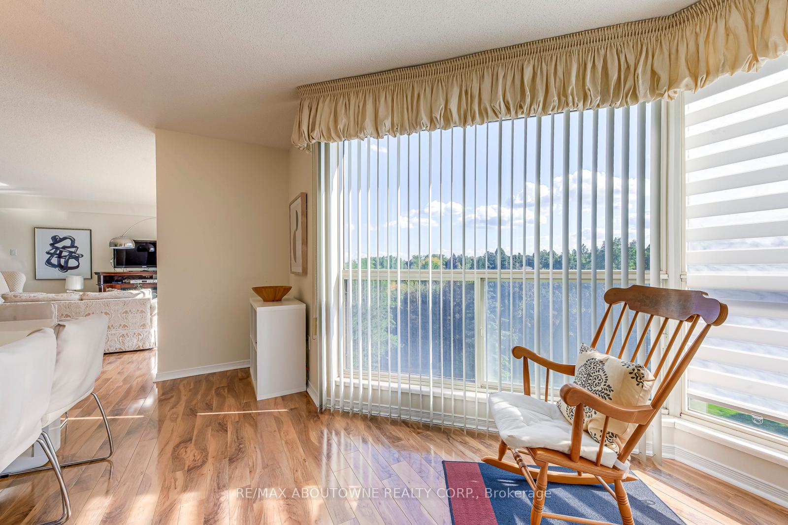 Photo 18 of Unit 613, 1700 The Collegeway, Mississauga, Erin Mills — HOMEH