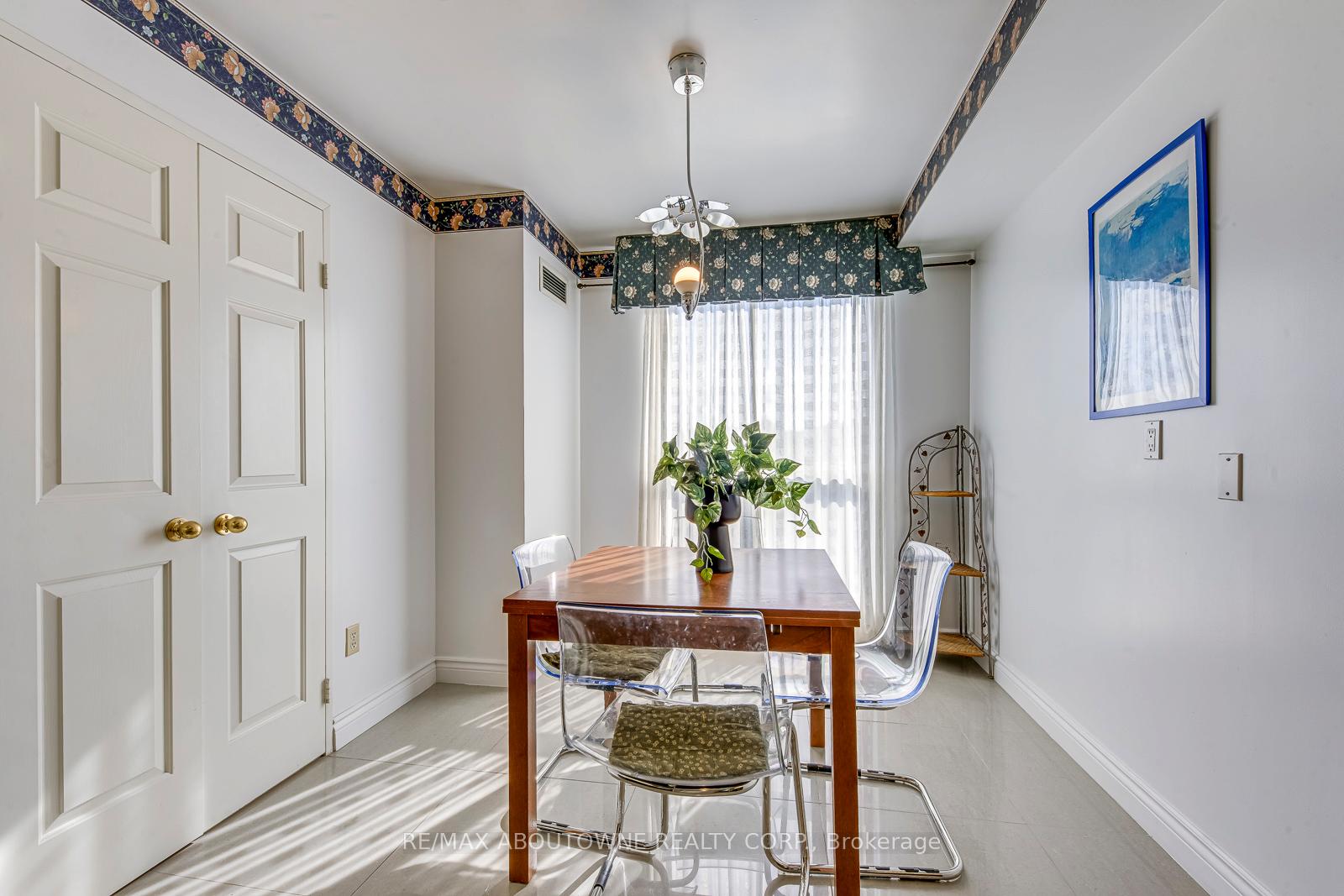 Photo 20 of Unit 613, 1700 The Collegeway, Mississauga, Erin Mills — HOMEH