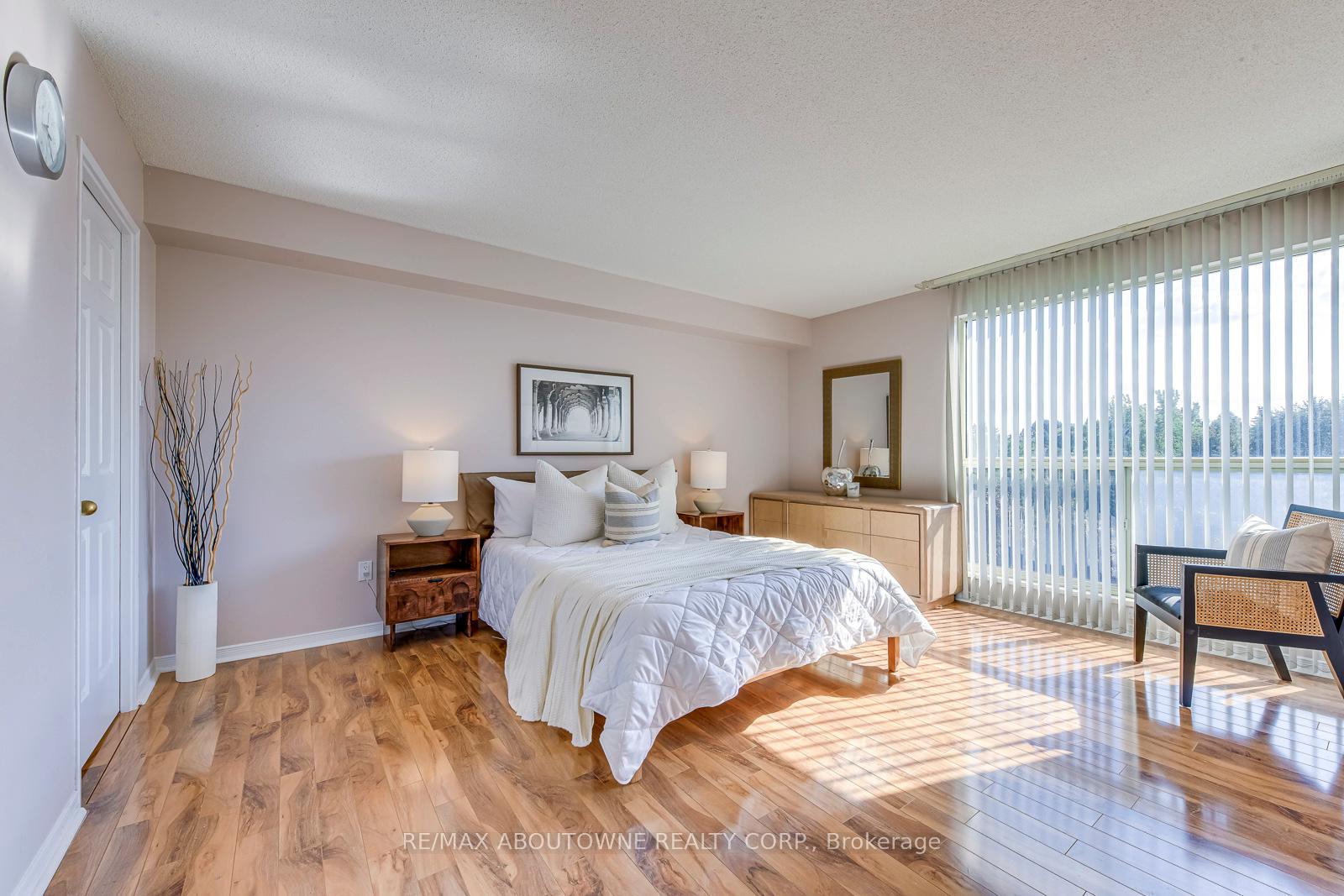 Photo 29 of Unit 613, 1700 The Collegeway, Mississauga, Erin Mills — HOMEH