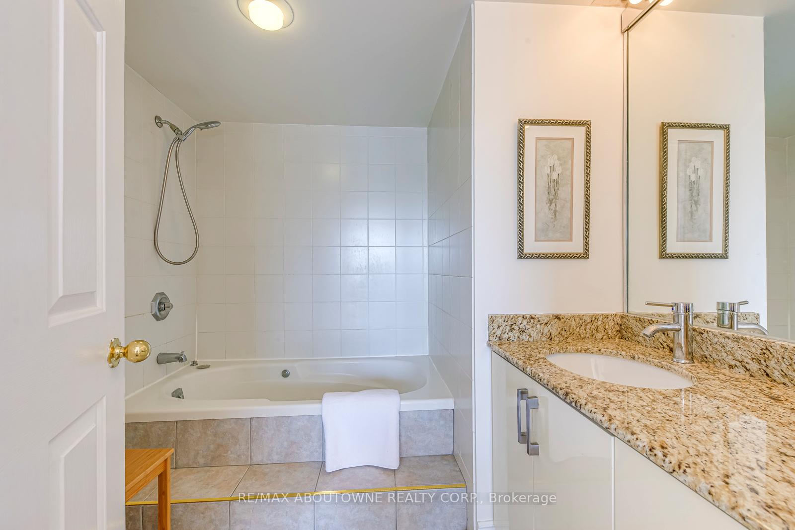 Photo 32 of Unit 613, 1700 The Collegeway, Mississauga, Erin Mills — HOMEH