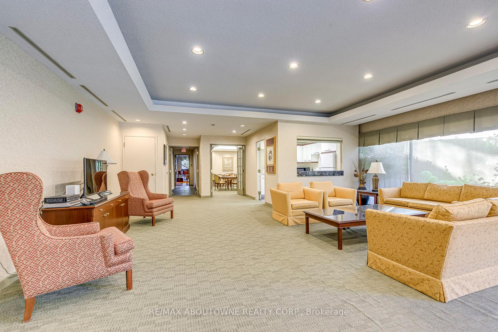Photo 40 of Unit 613, 1700 The Collegeway, Mississauga, Erin Mills — HOMEH