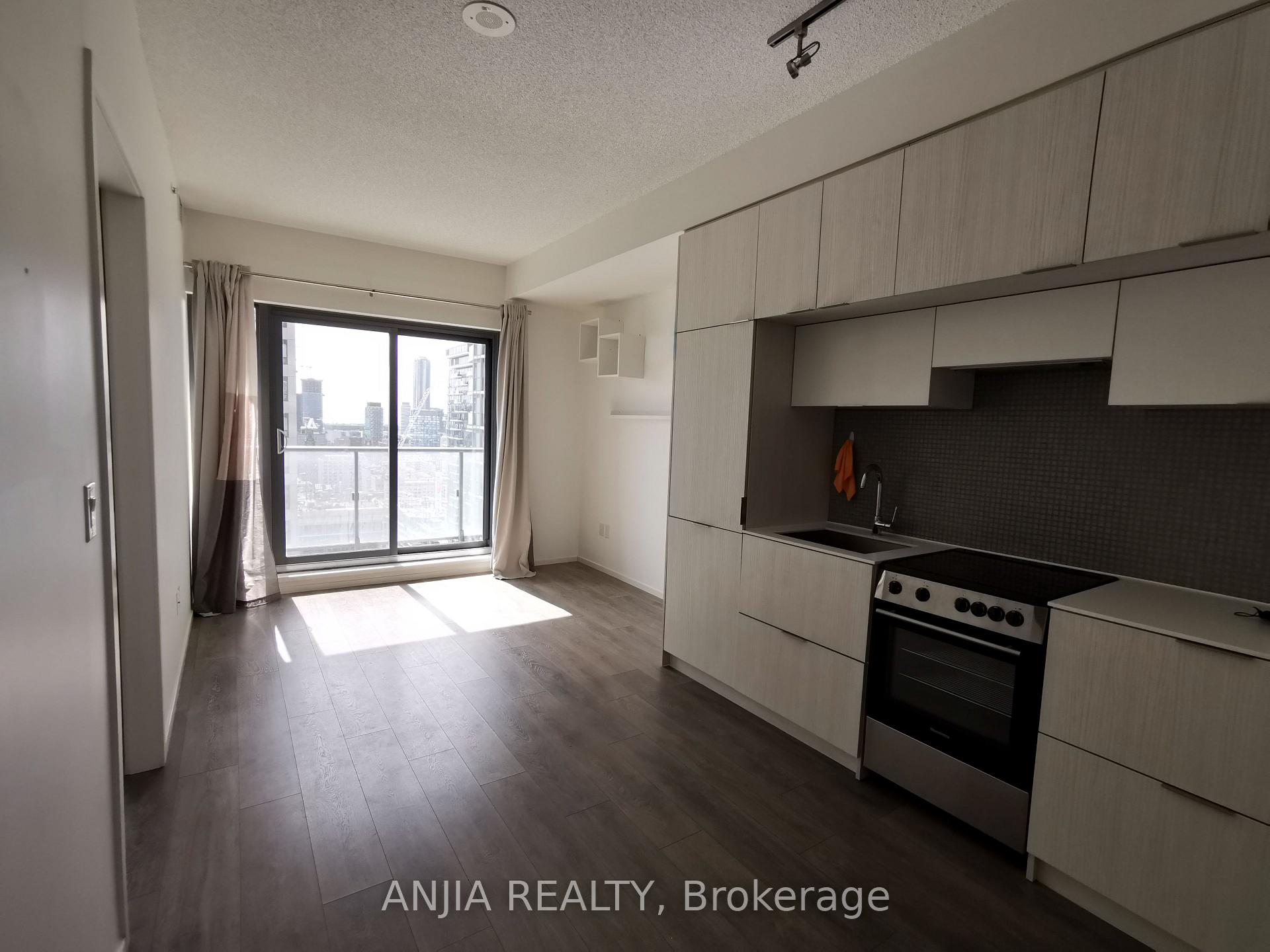 Photo 5 of Unit 2202, 159 Dundas Street E, Toronto, Church-Yonge Corridor — HOMEH