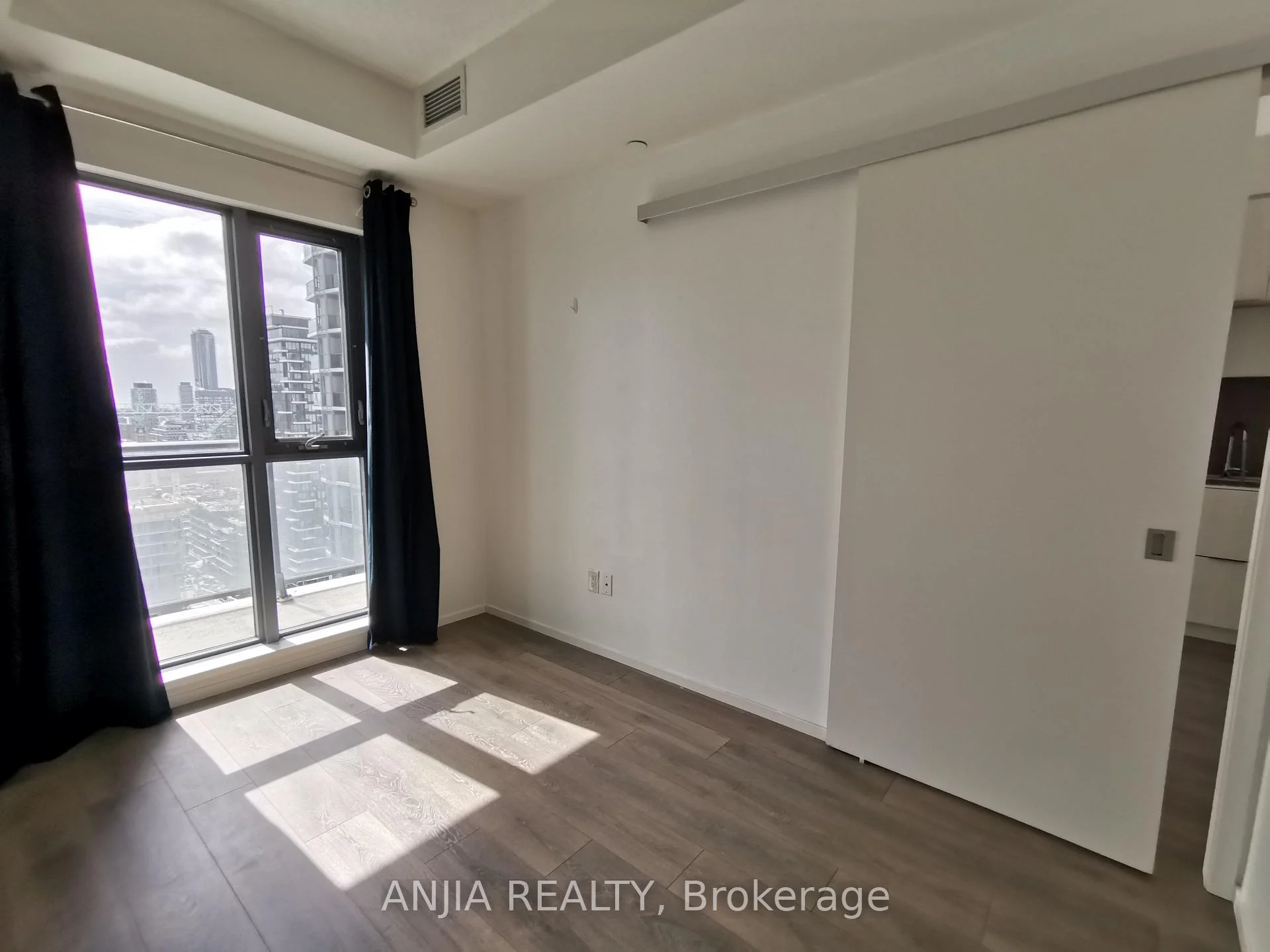 Photo 11 of Unit 2202, 159 Dundas Street E, Toronto, Church-Yonge Corridor — HOMEH