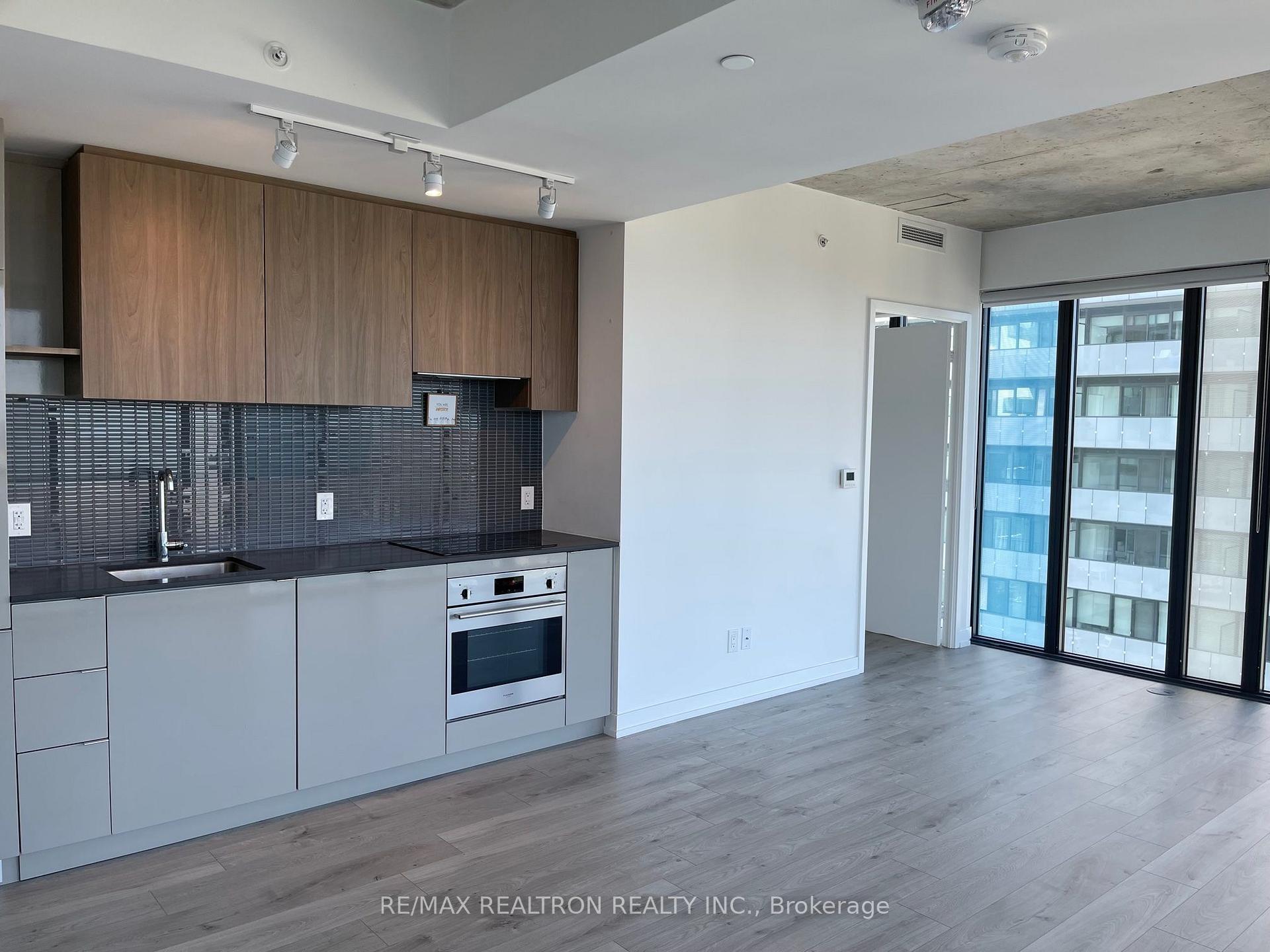 Photo 27 of Unit 3609, 161 Roehampton Avenue, Toronto, Mount Pleasant West — HOMEH