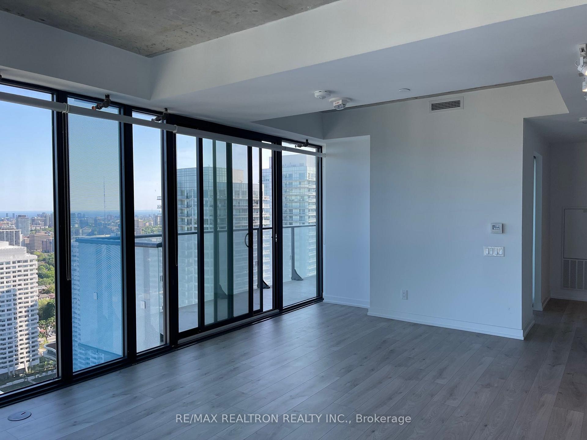 Photo 34 of Unit 3609, 161 Roehampton Avenue, Toronto, Mount Pleasant West — HOMEH