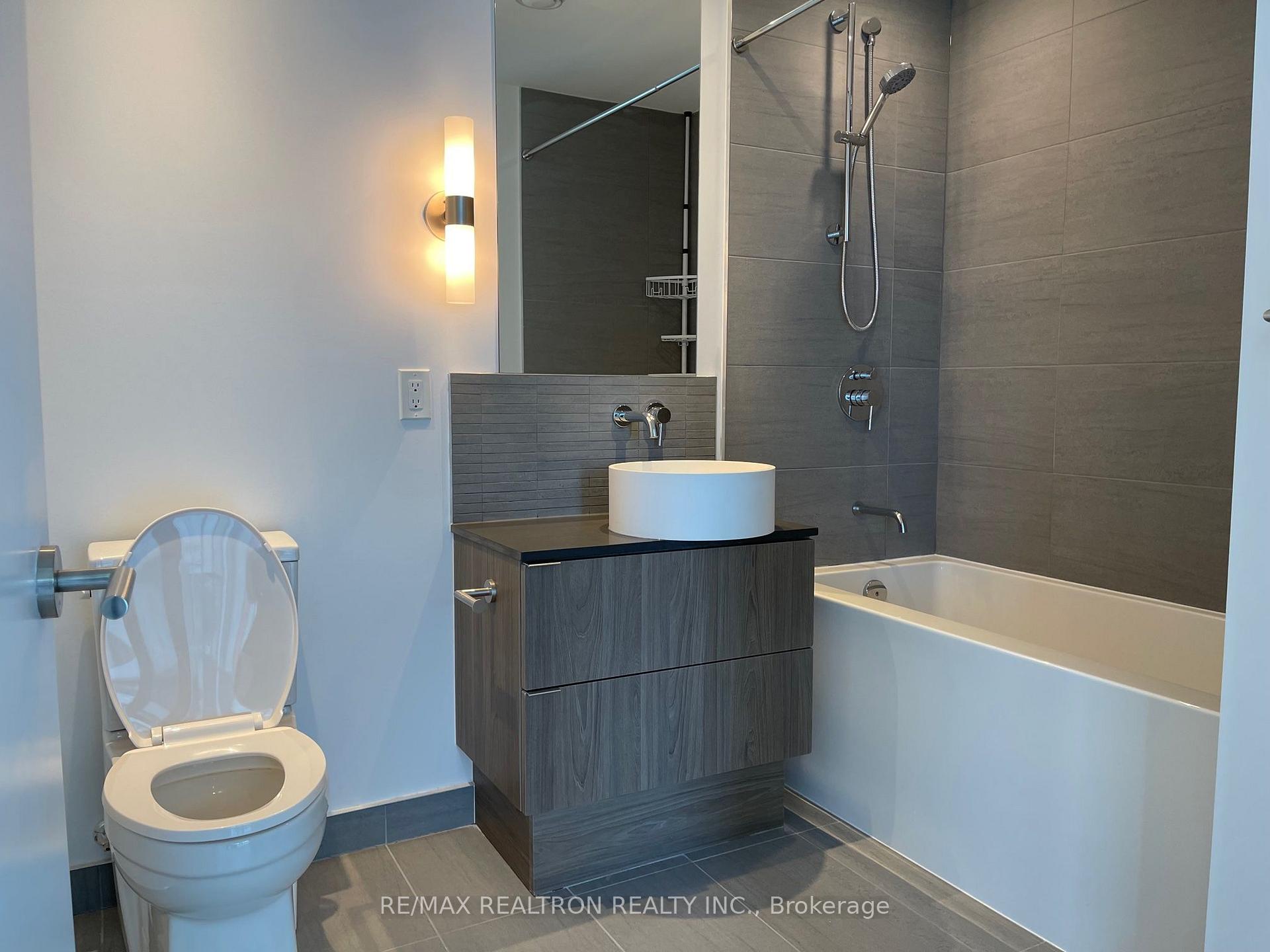 Photo 43 of Unit 3609, 161 Roehampton Avenue, Toronto, Mount Pleasant West — HOMEH