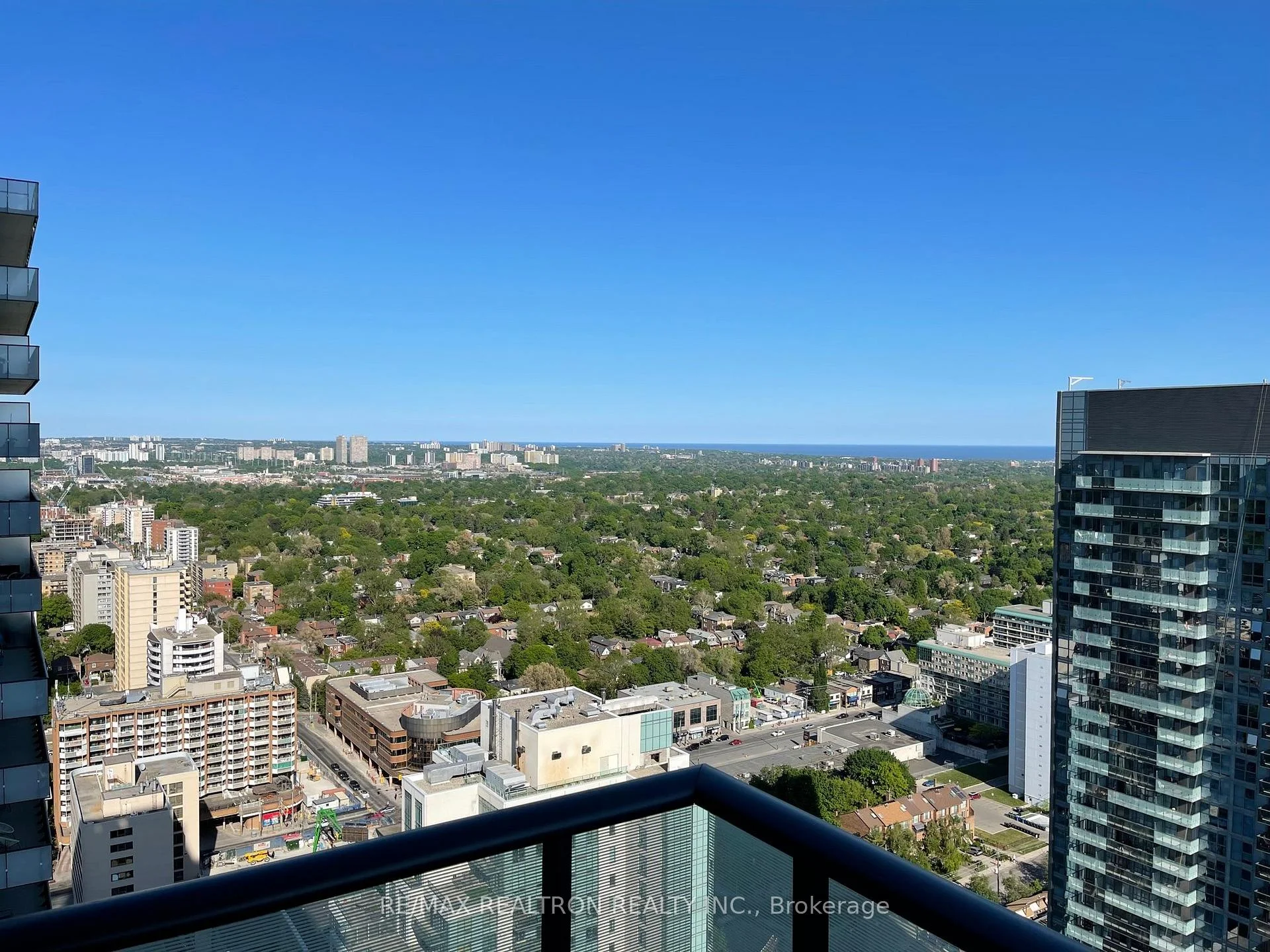 Photo 10 of Unit 3609, 161 Roehampton Avenue, Toronto, Mount Pleasant West — HOMEH