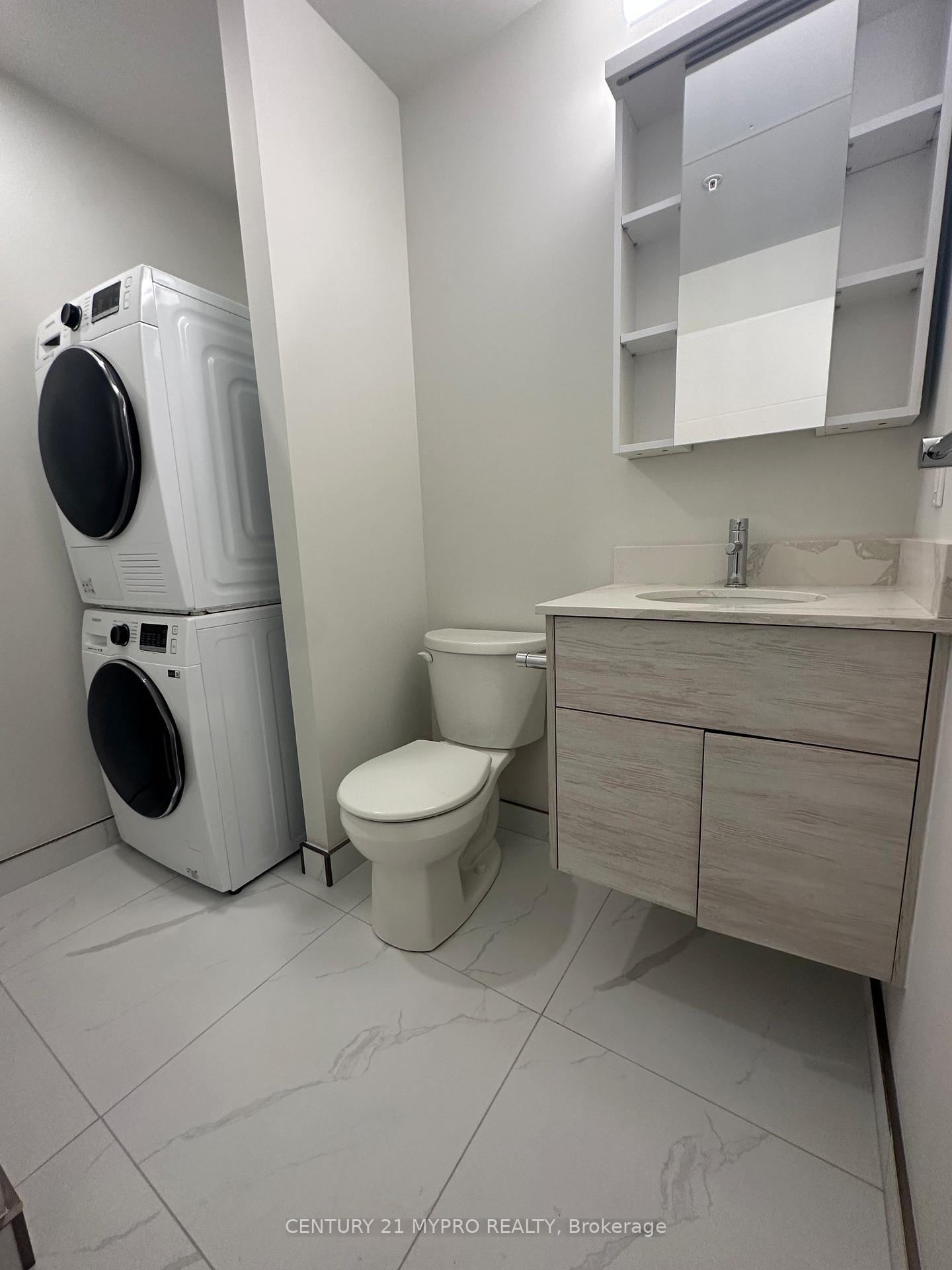 Photo 4 of Unit 1813, 60 Frederick Street, Kitchener, Civic Centre — HOMEH