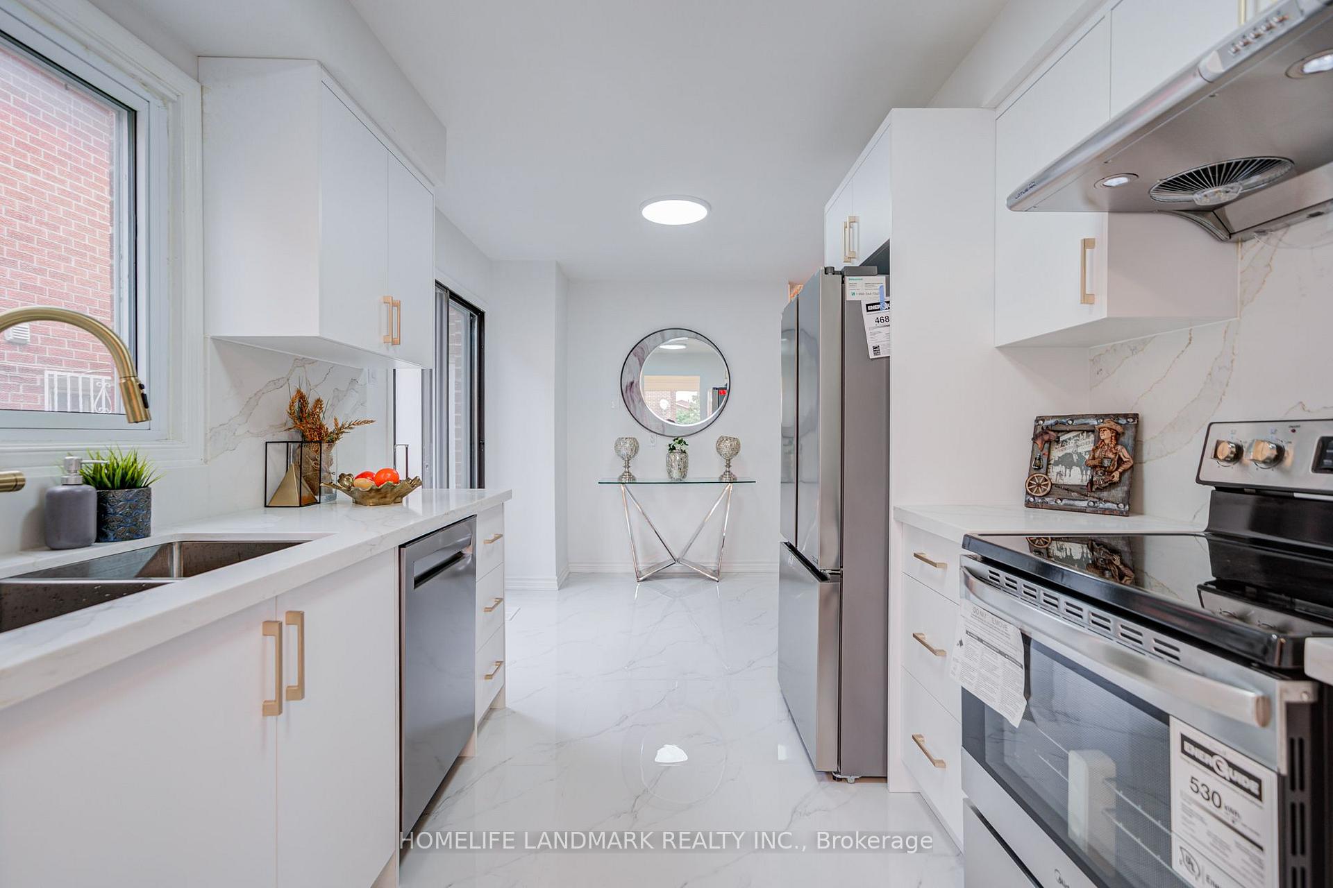 Photo 20 of 20 Barolo Road, Etobicoke, West Humber-Clairville — HOMEH