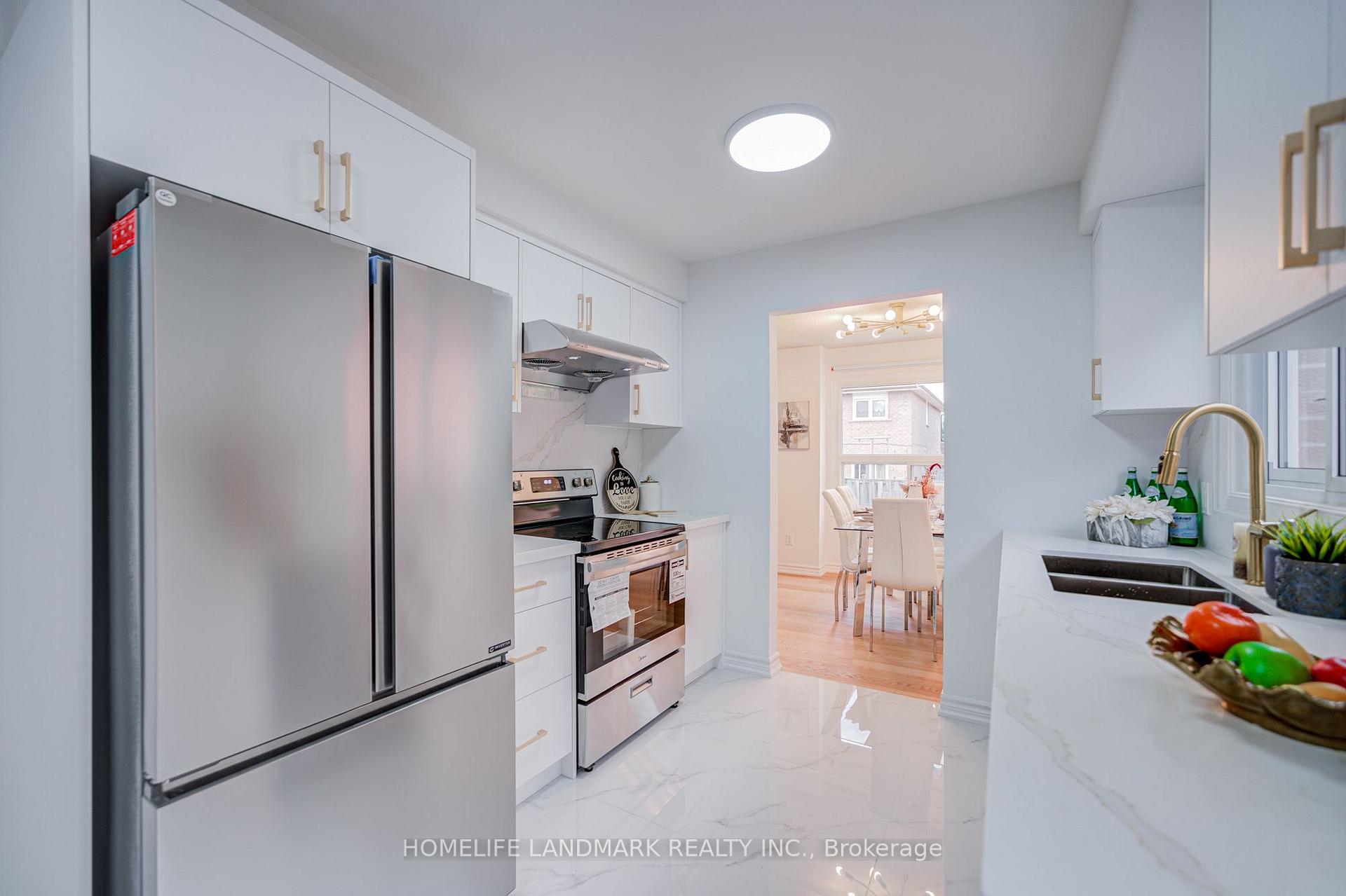 Photo 22 of 20 Barolo Road, Etobicoke, West Humber-Clairville — HOMEH