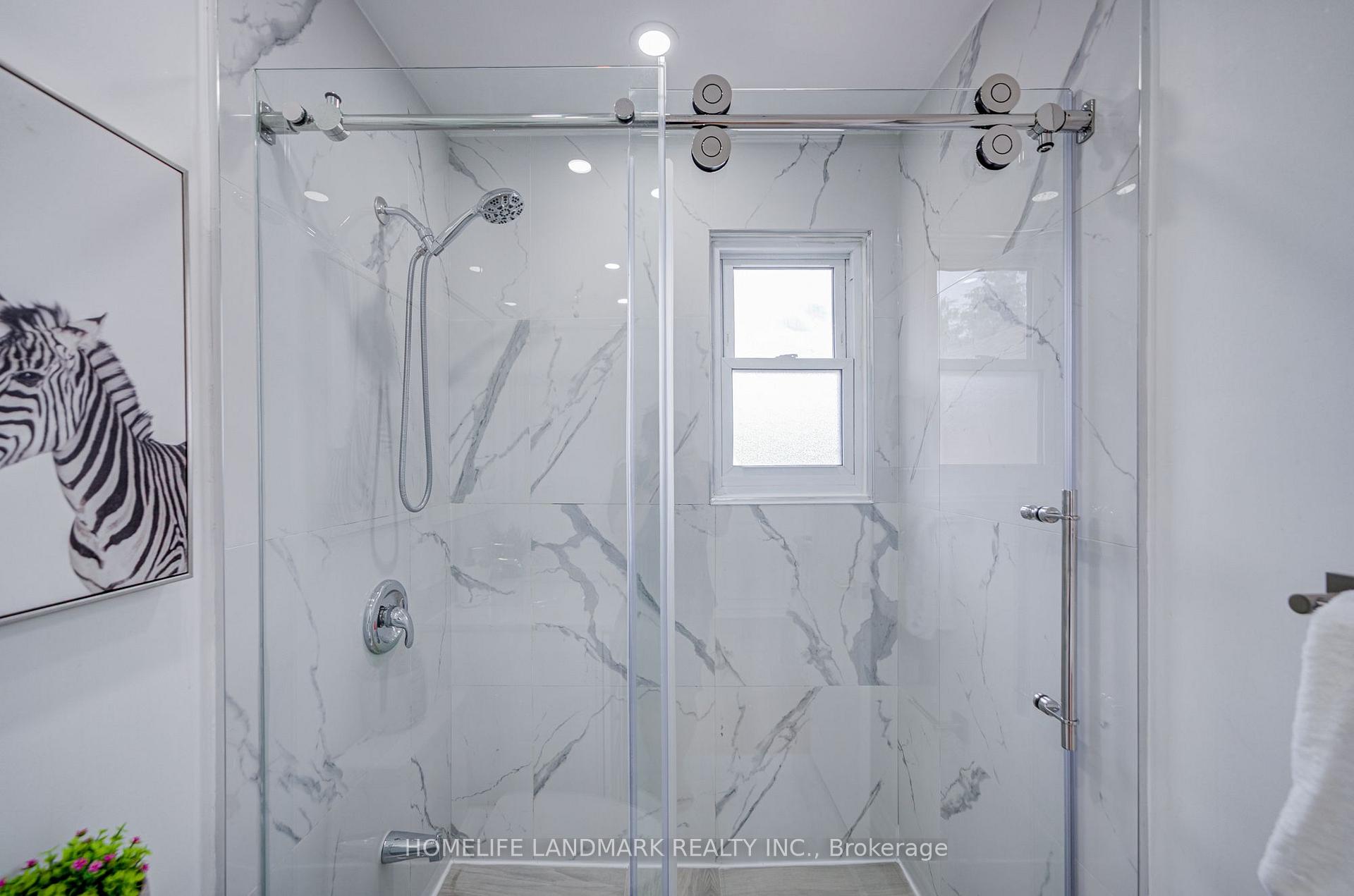 Photo 40 of 20 Barolo Road, Etobicoke, West Humber-Clairville — HOMEH