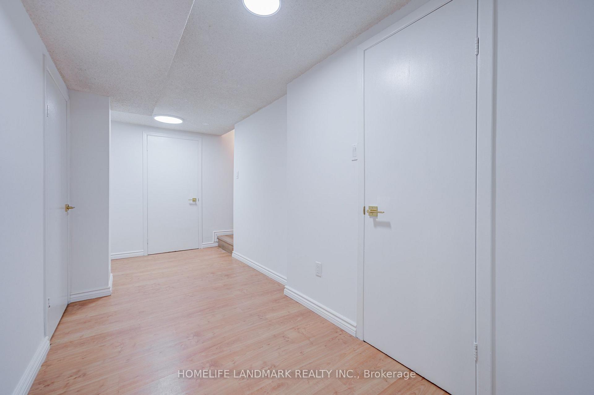 Photo 42 of 20 Barolo Road, Etobicoke, West Humber-Clairville — HOMEH