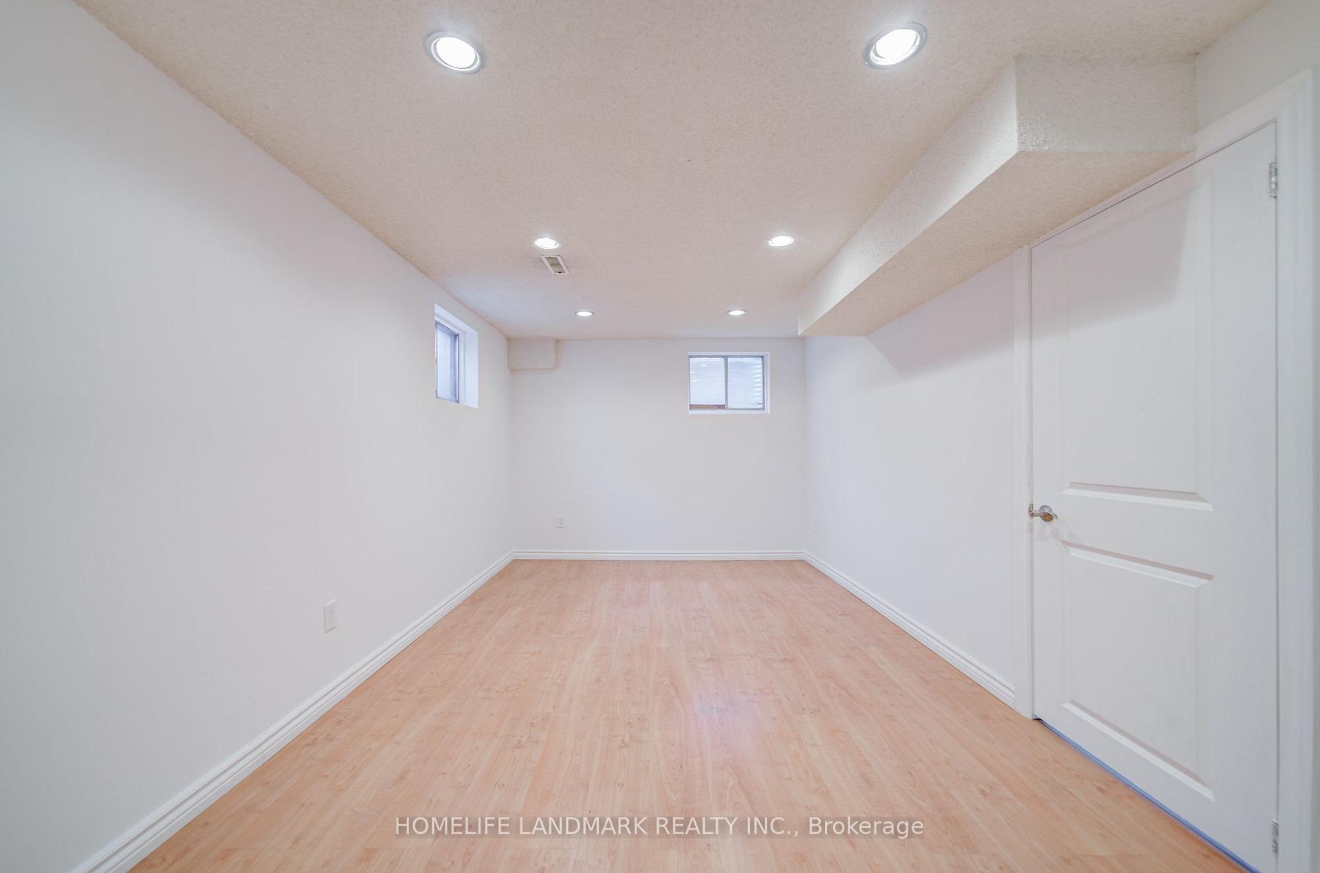 Photo 44 of 20 Barolo Road, Etobicoke, West Humber-Clairville — HOMEH