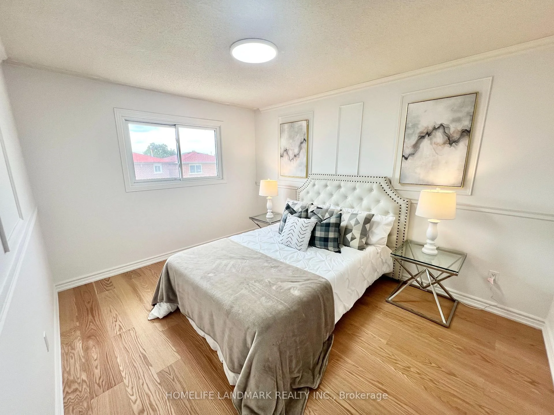 Photo 2 of 20 Barolo Road, Etobicoke, West Humber-Clairville — HOMEH