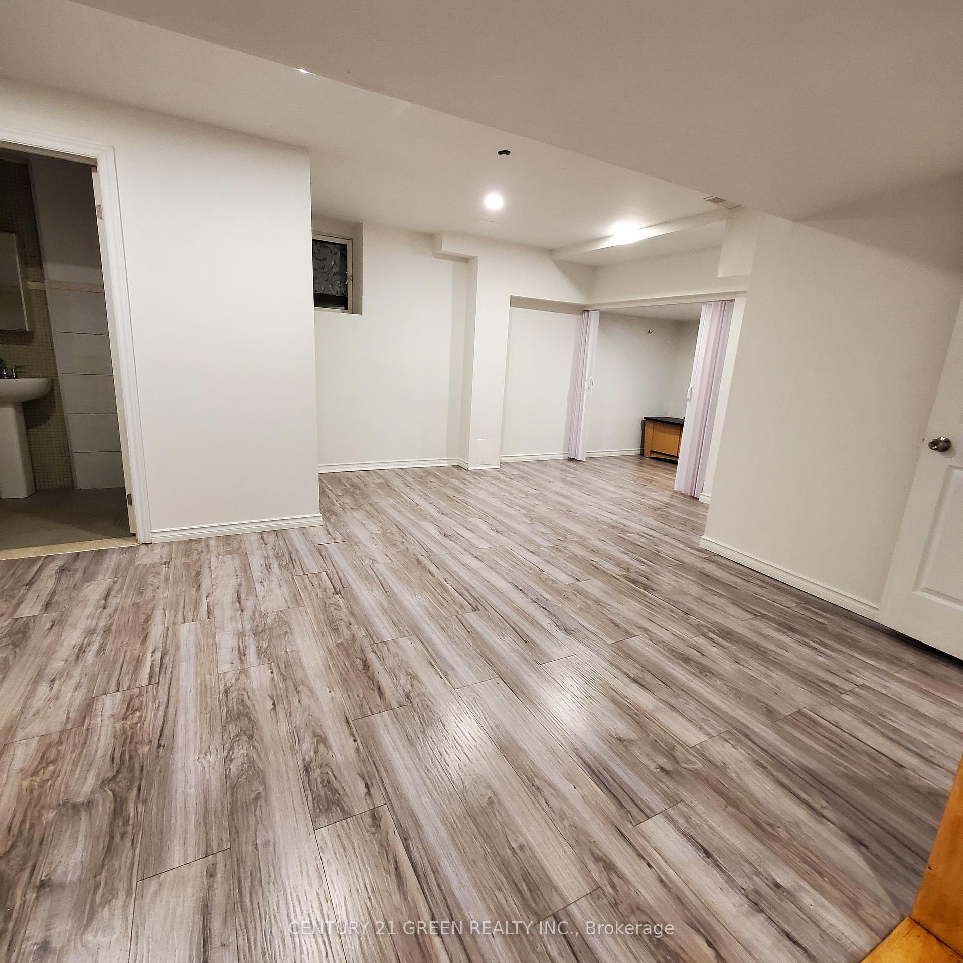 Photo 5 of Unit Basement, 15266 Danby Road, Halton Hills, Georgetown — HOMEH