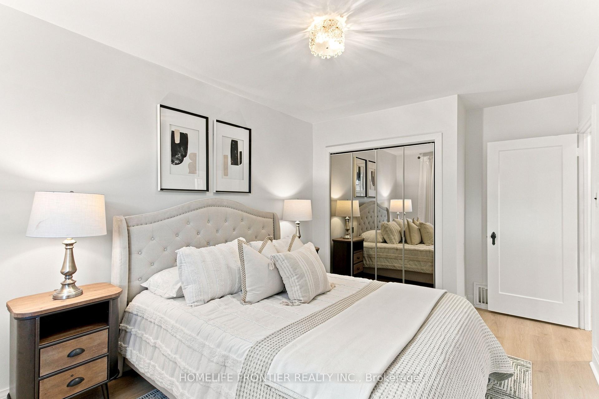 Photo 10 of 132 Wesley Street, Etobicoke, Stonegate-Queensway — HOMEH