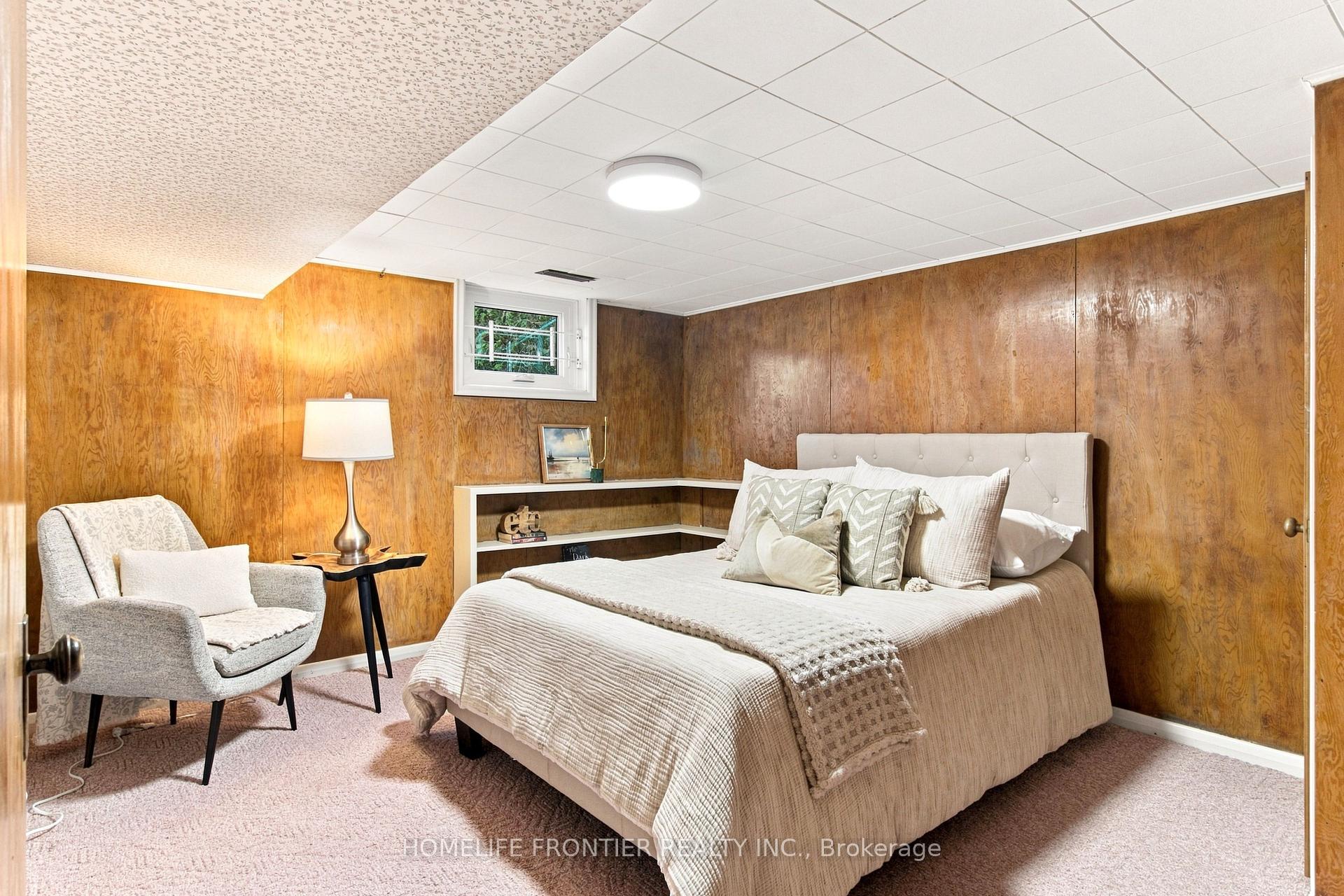 Photo 17 of 132 Wesley Street, Etobicoke, Stonegate-Queensway — HOMEH