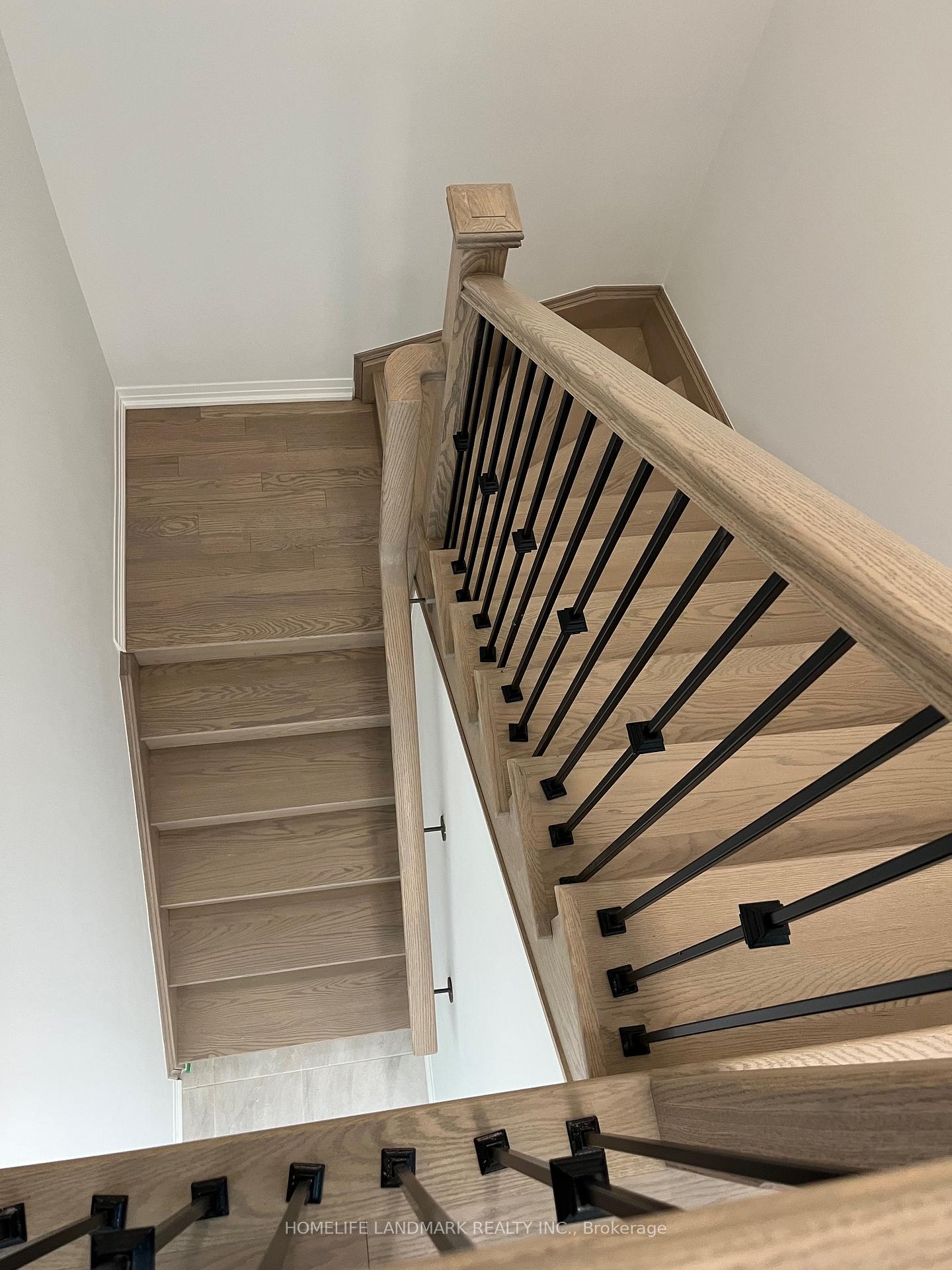 Photo 9 of 1040 Valhalla Terrace, Pickering, Rural Pickering — HOMEH