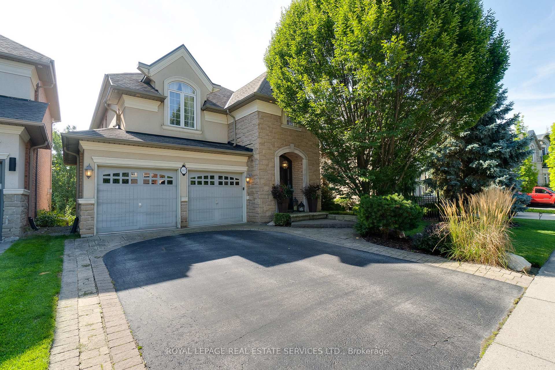 Photo 2 of 167 Innville Crescent, Oakville, Bronte — HOMEH