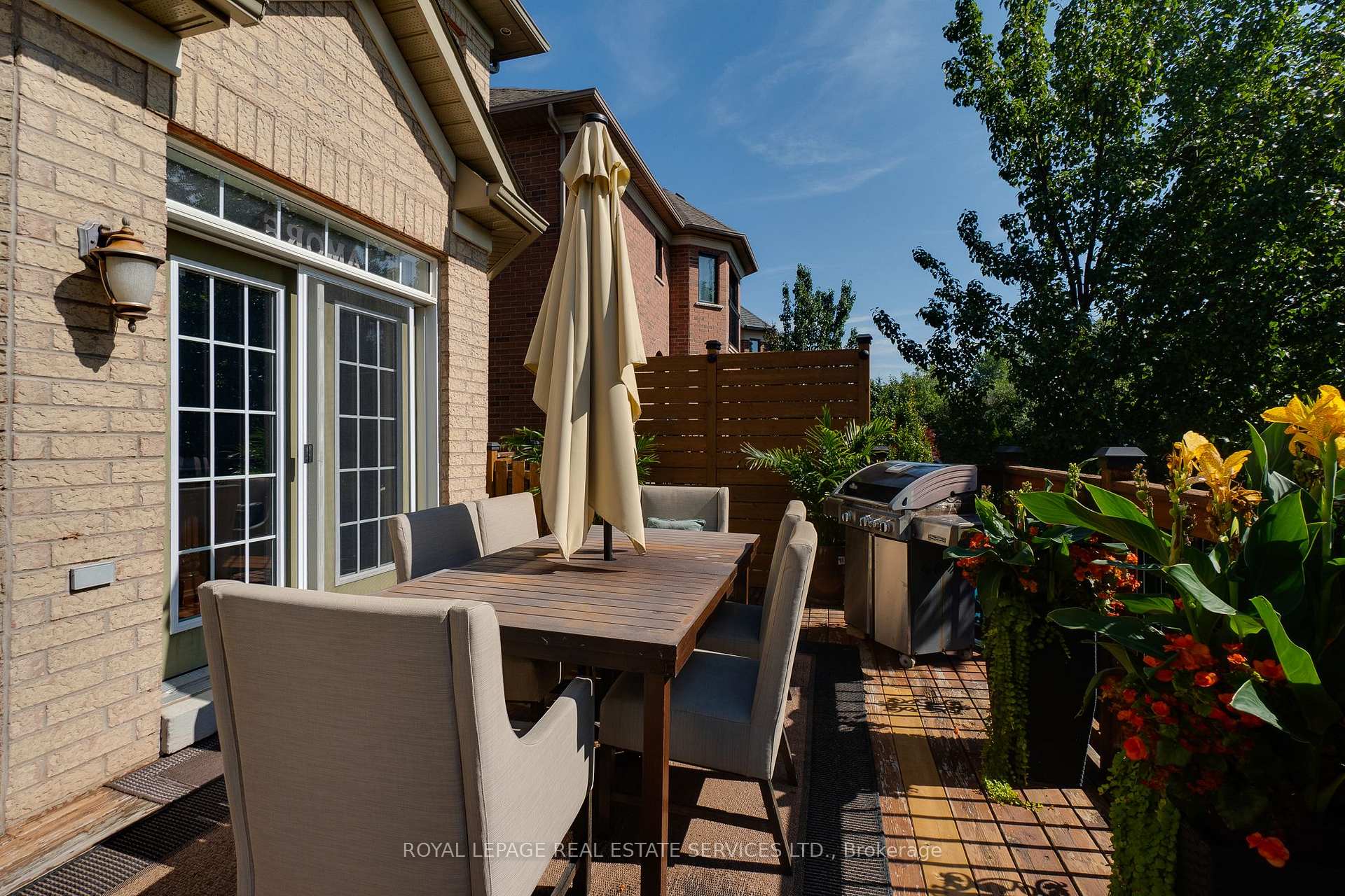 Photo 6 of 167 Innville Crescent, Oakville, Bronte — HOMEH