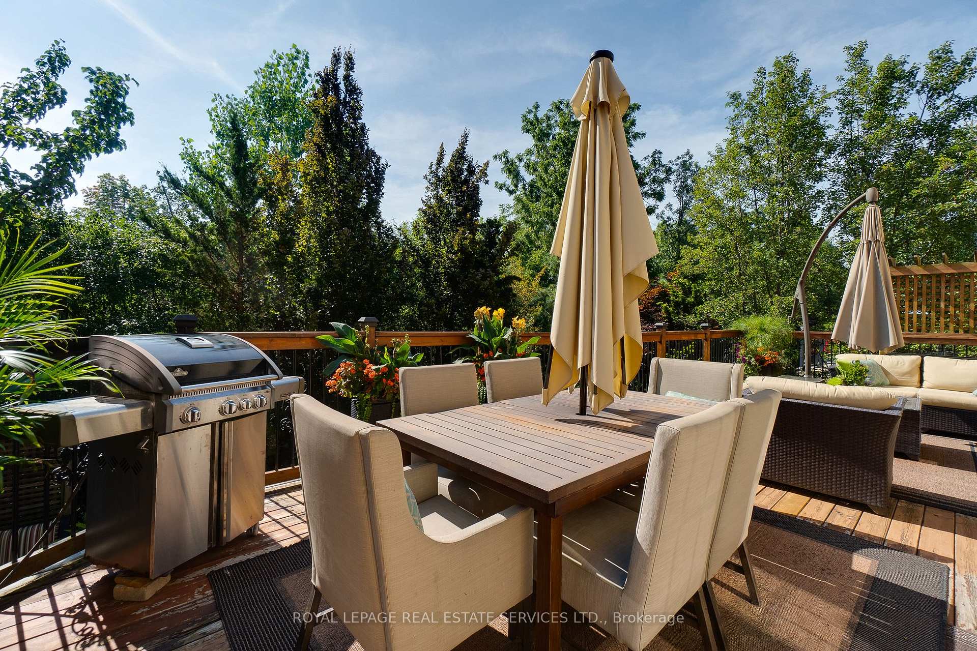 Photo 7 of 167 Innville Crescent, Oakville, Bronte — HOMEH