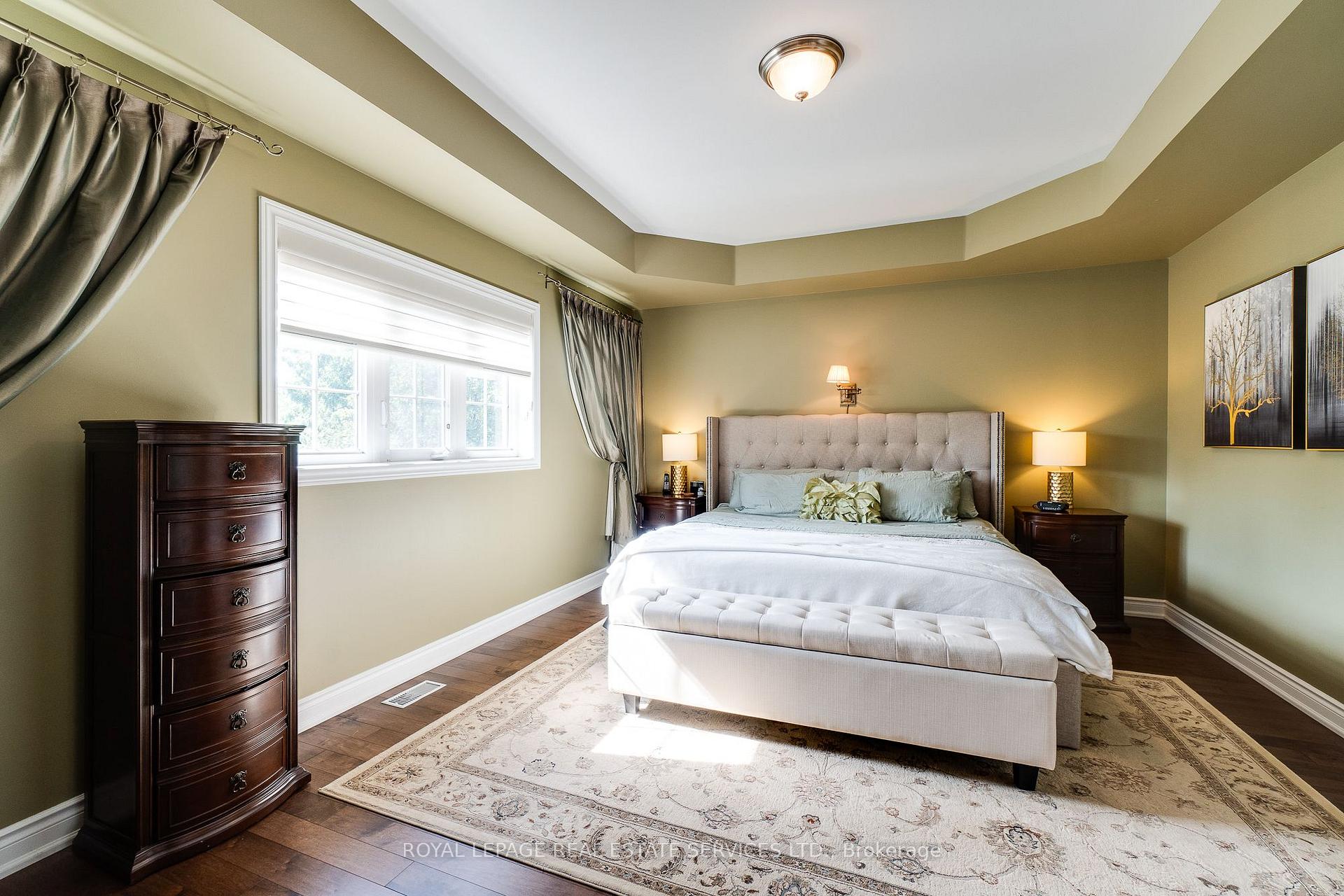 Photo 36 of 167 Innville Crescent, Oakville, Bronte — HOMEH