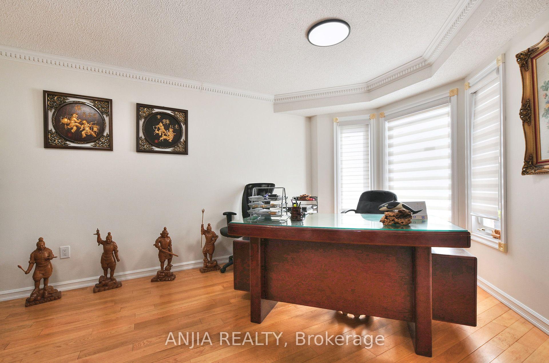 Photo 31 of 127 Tomlinson Circle, Markham, Buttonville — HOMEH