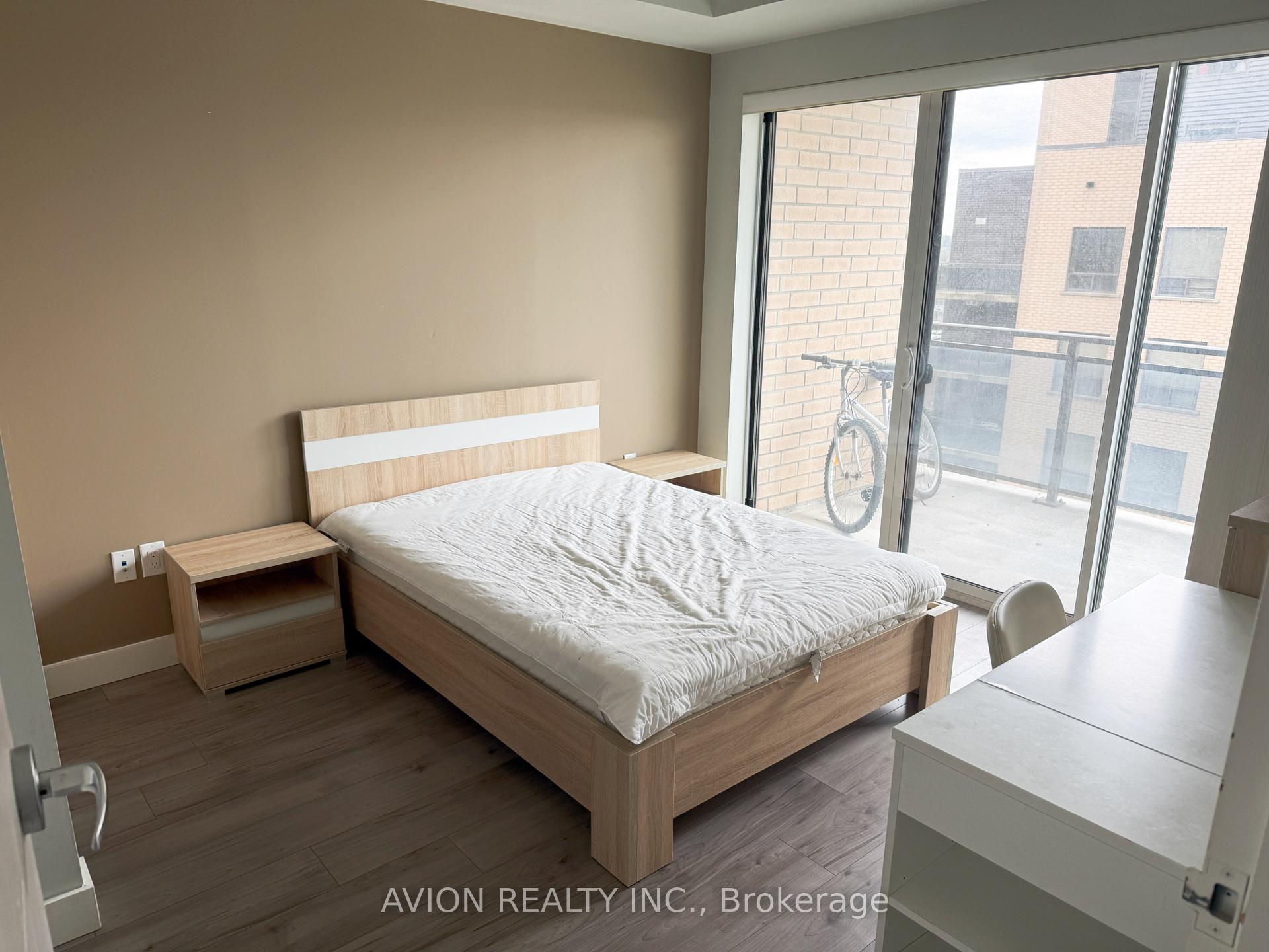Photo 6 of Unit 606, 318 Spruce Street, Waterloo, Downtown Waterloo — HOMEH