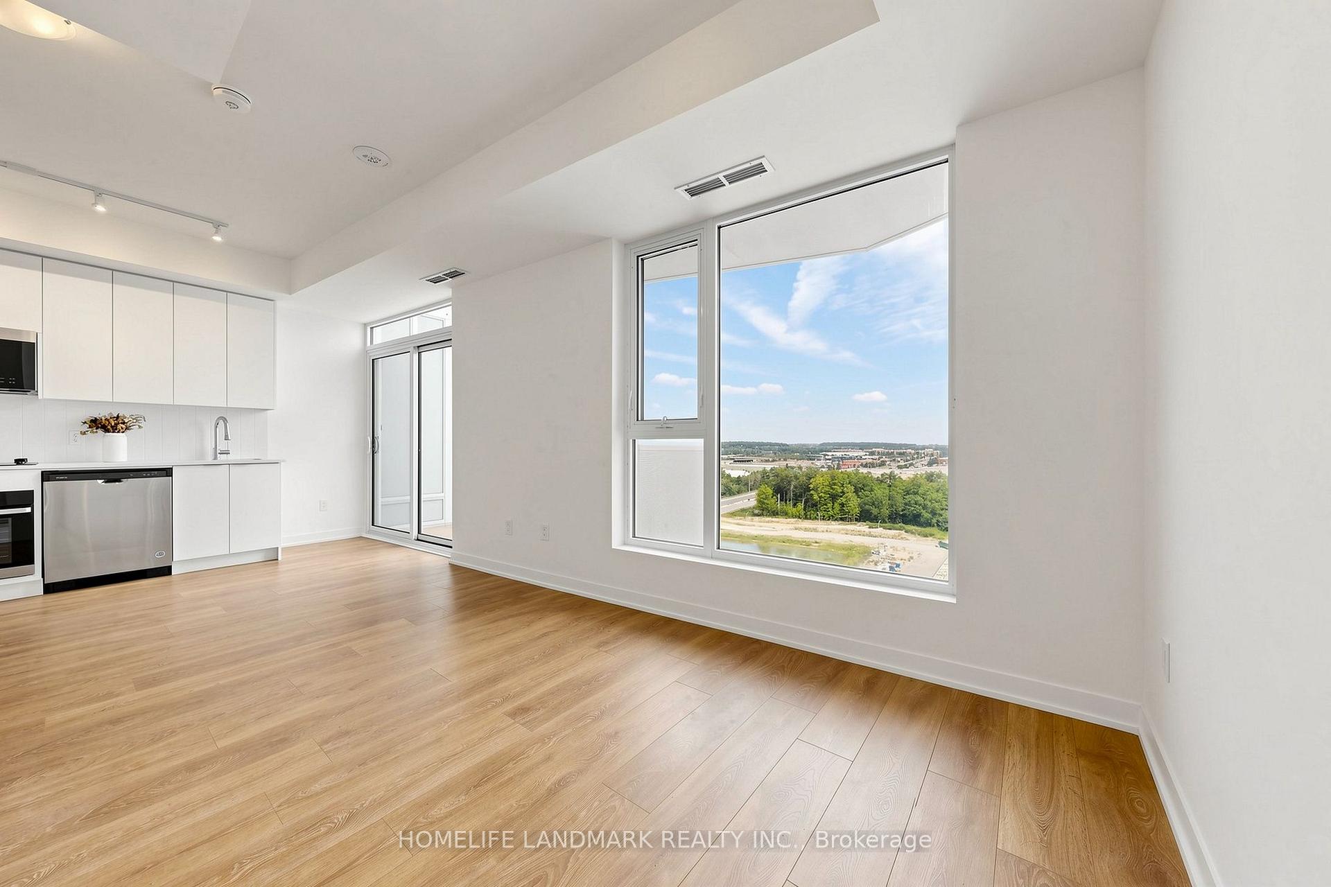 Photo 6 of Unit 1129, 498 Caldari Road, Vaughan, Concord — HOMEH