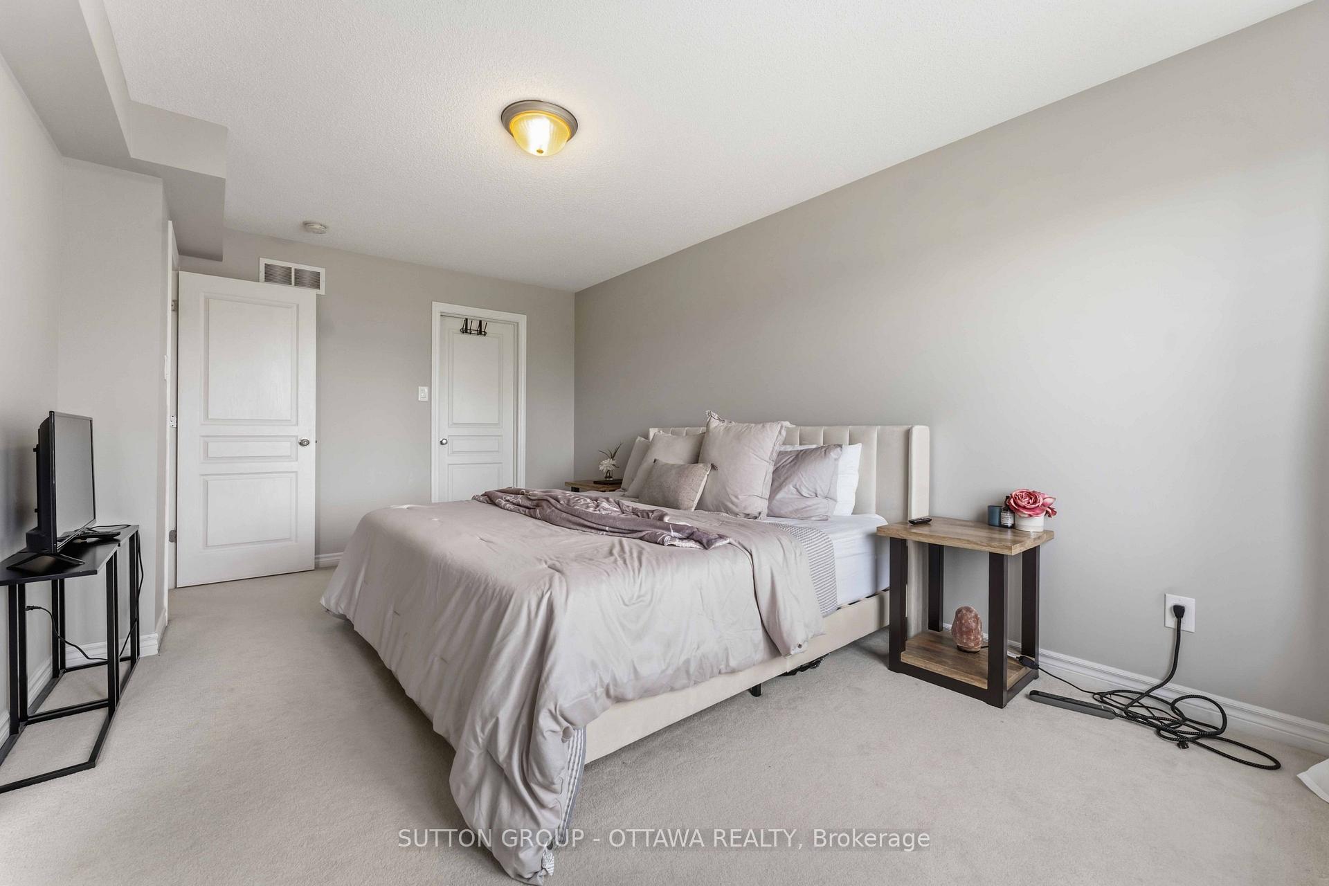 Photo 27 of 136 Mattingly Way, Ottawa, Riverside South/Gloucester Glen — HOMEH