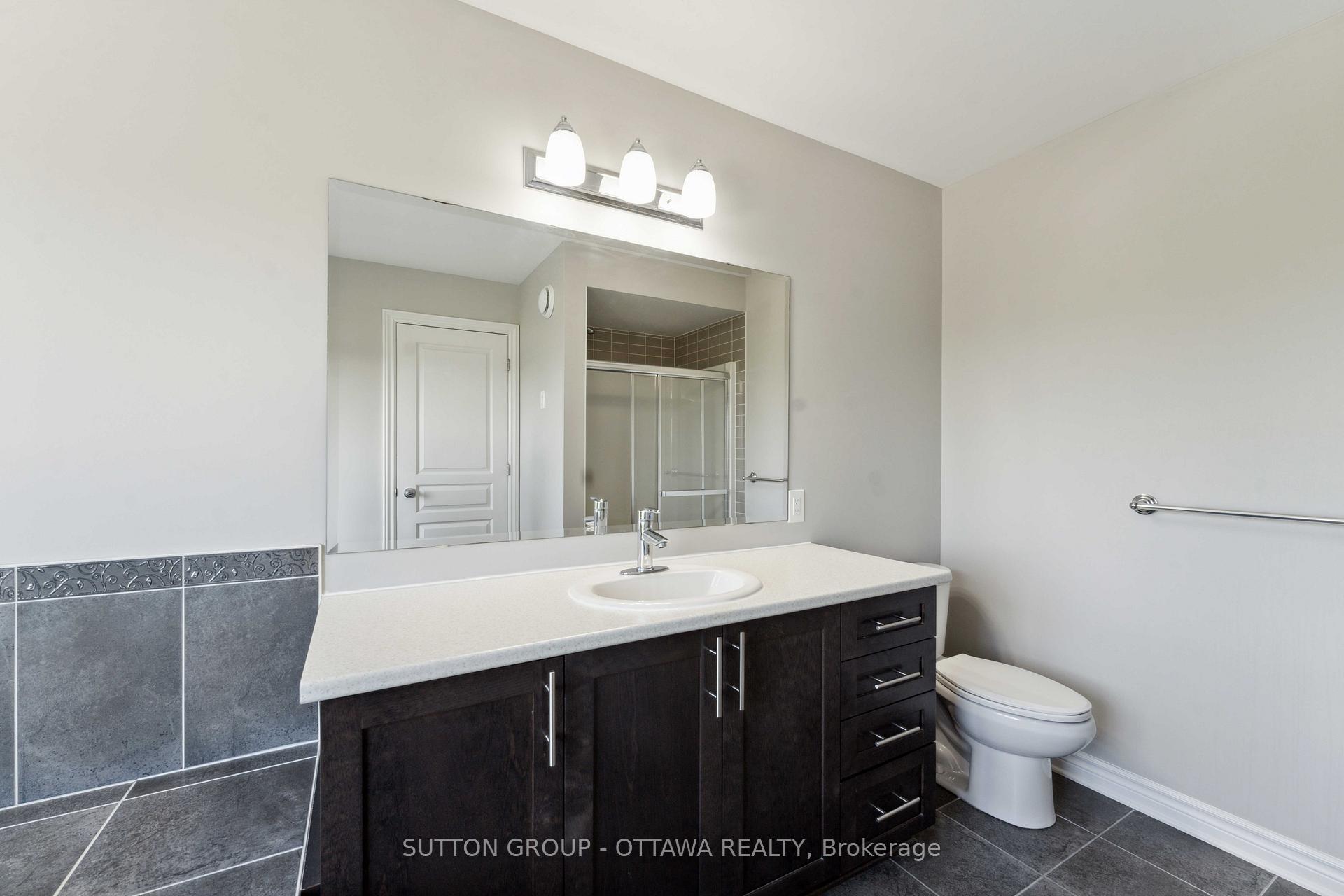Photo 29 of 136 Mattingly Way, Ottawa, Riverside South/Gloucester Glen — HOMEH