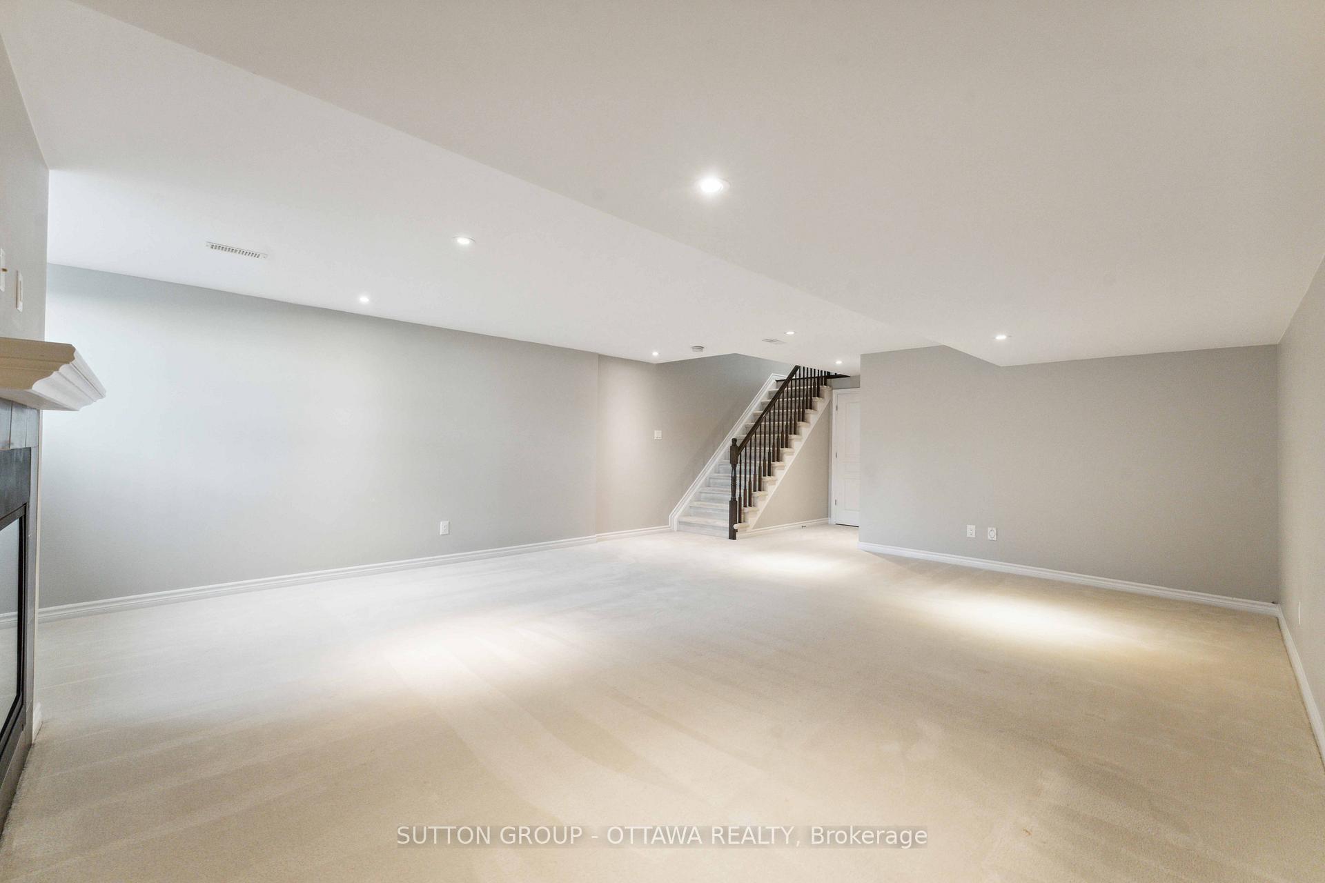 Photo 44 of 136 Mattingly Way, Ottawa, Riverside South/Gloucester Glen — HOMEH