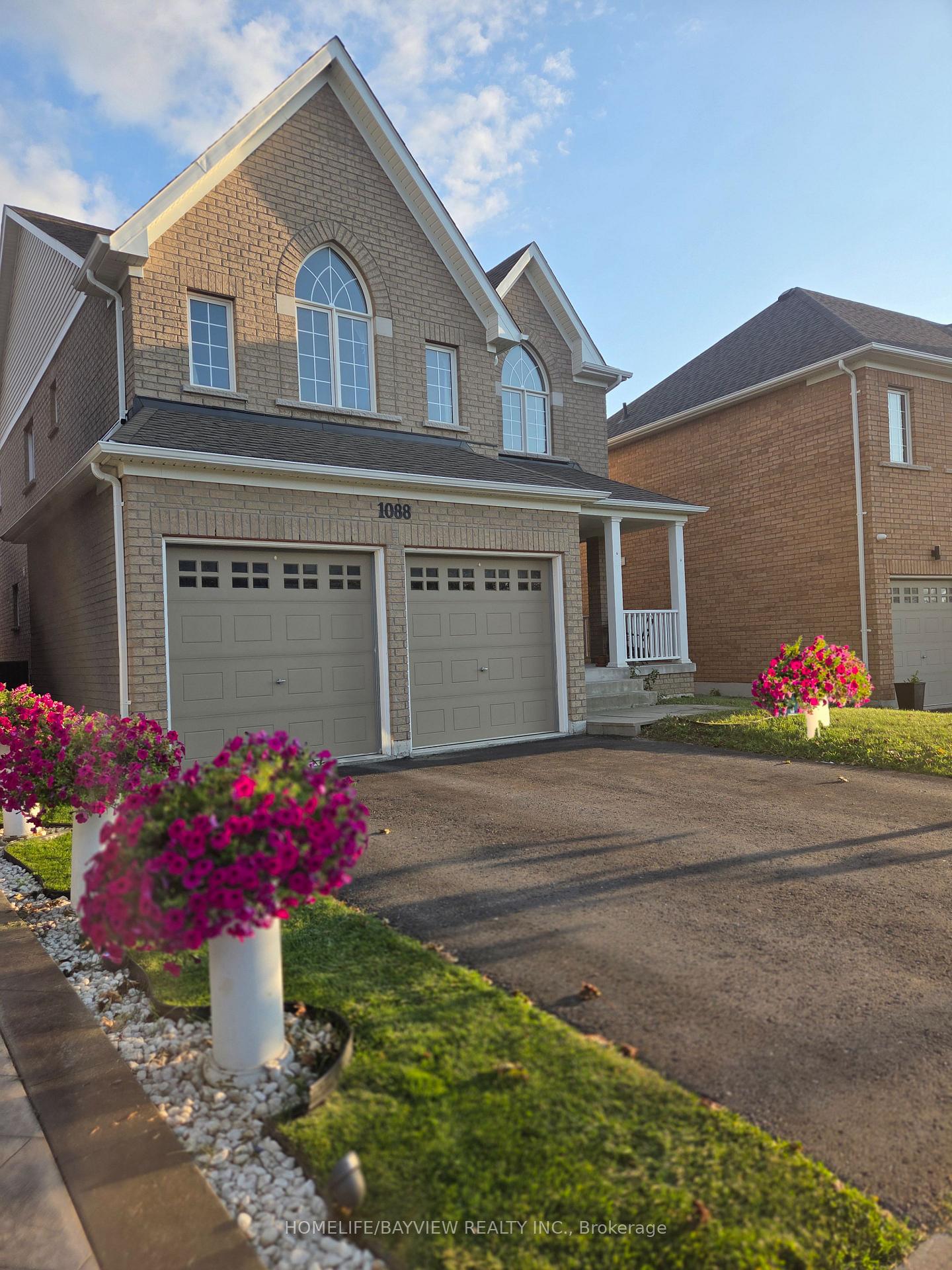 Photo 3 of 1088 Greenhill Avenue, Oshawa, Taunton — HOMEH