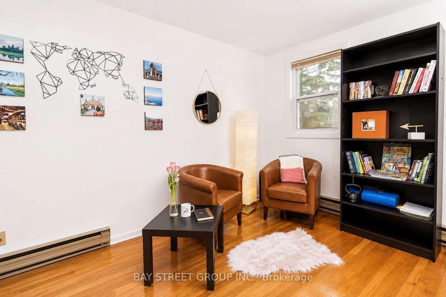 Photo 11 of 586 Huron Street, Toronto, The Annex — HOMEH