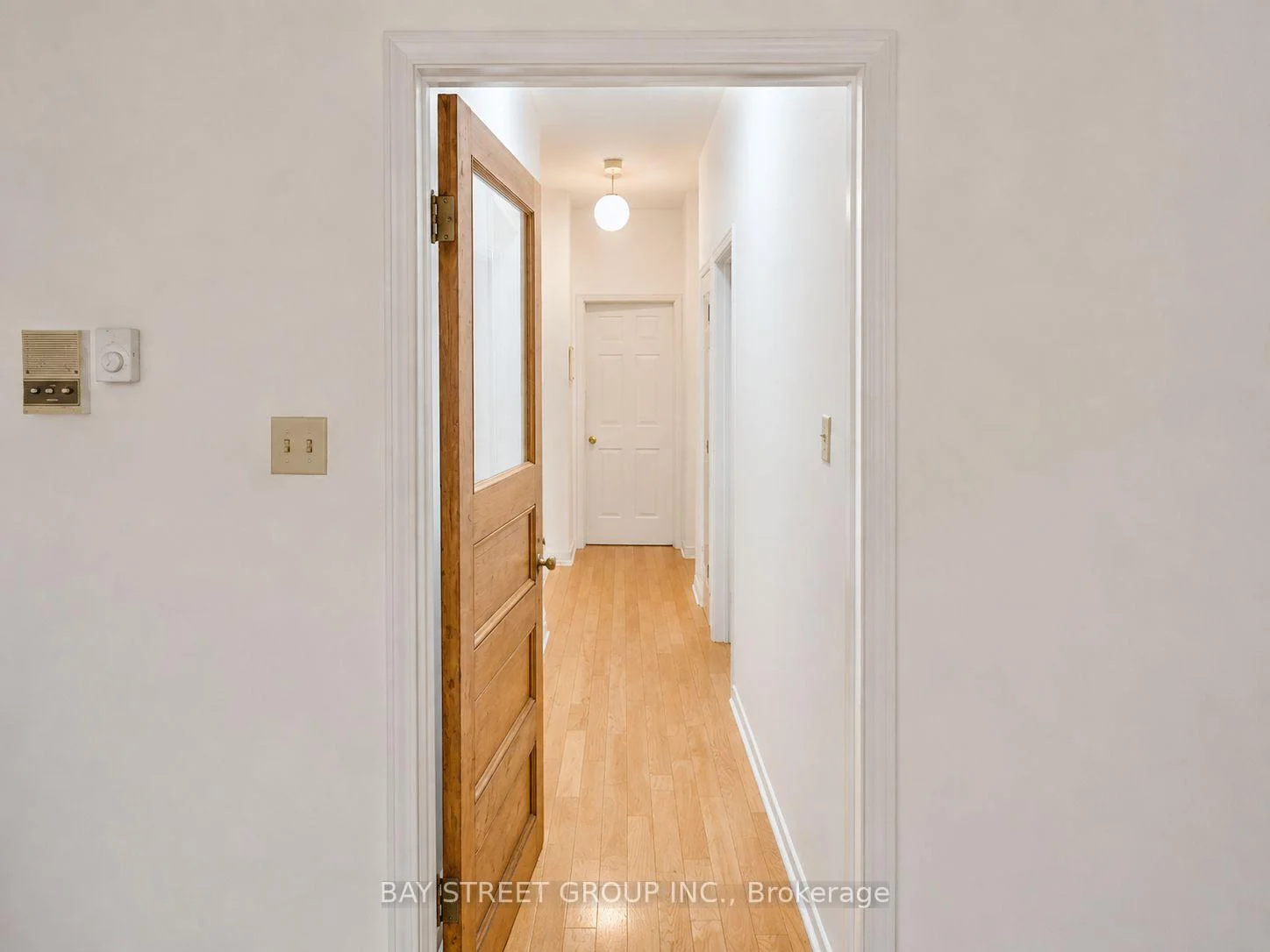 Photo 8 of 586 Huron Street, Toronto, The Annex — HOMEH