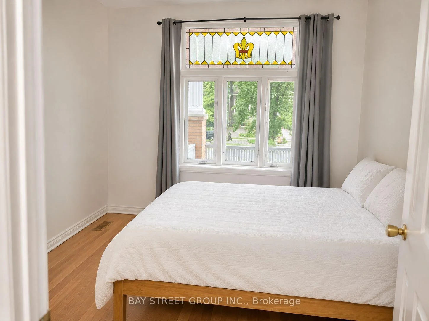 Photo 10 of 586 Huron Street, Toronto, The Annex — HOMEH