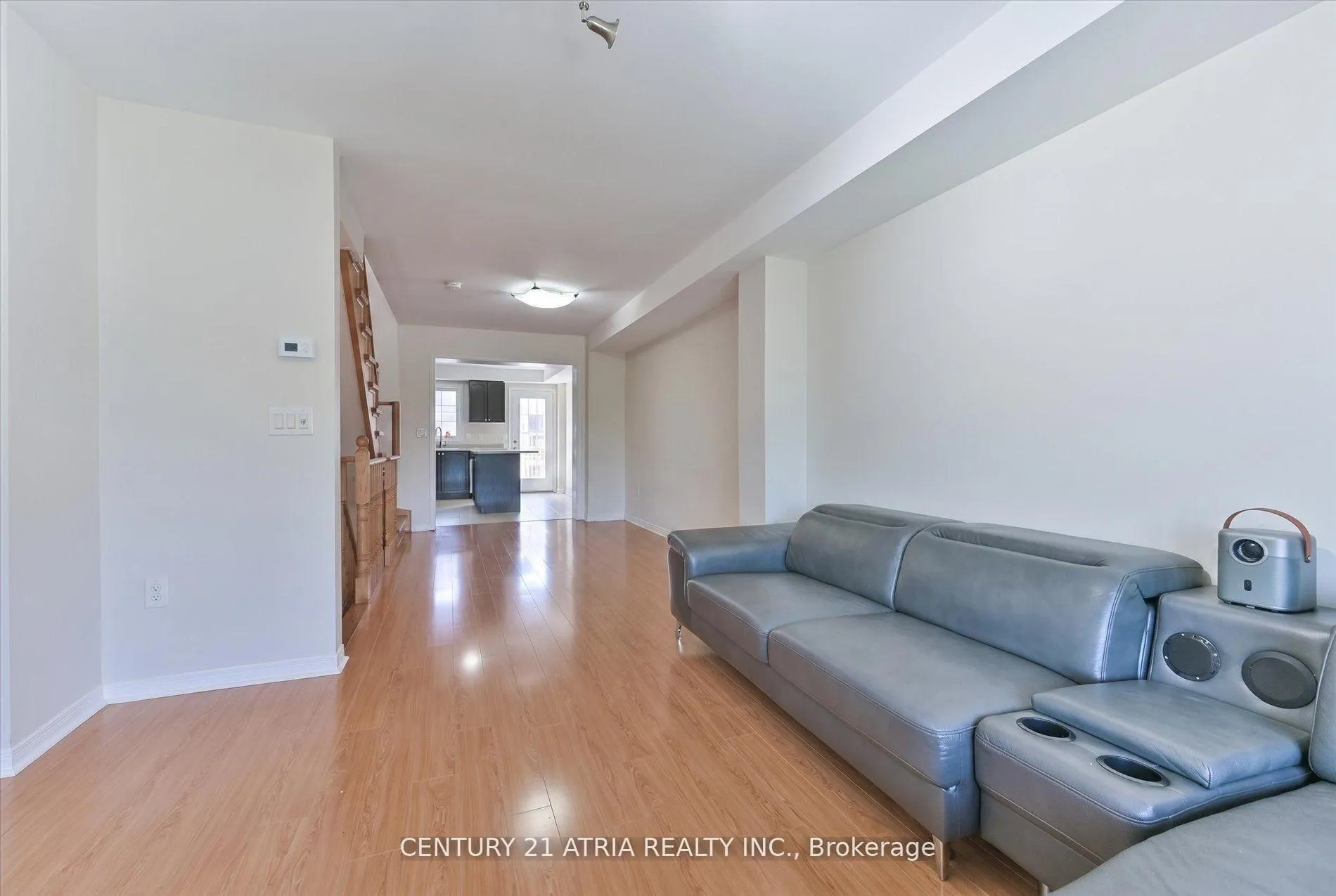 Photo 10 of 5245 Major Mackenzie Drive E, Markham, Berczy — HOMEH