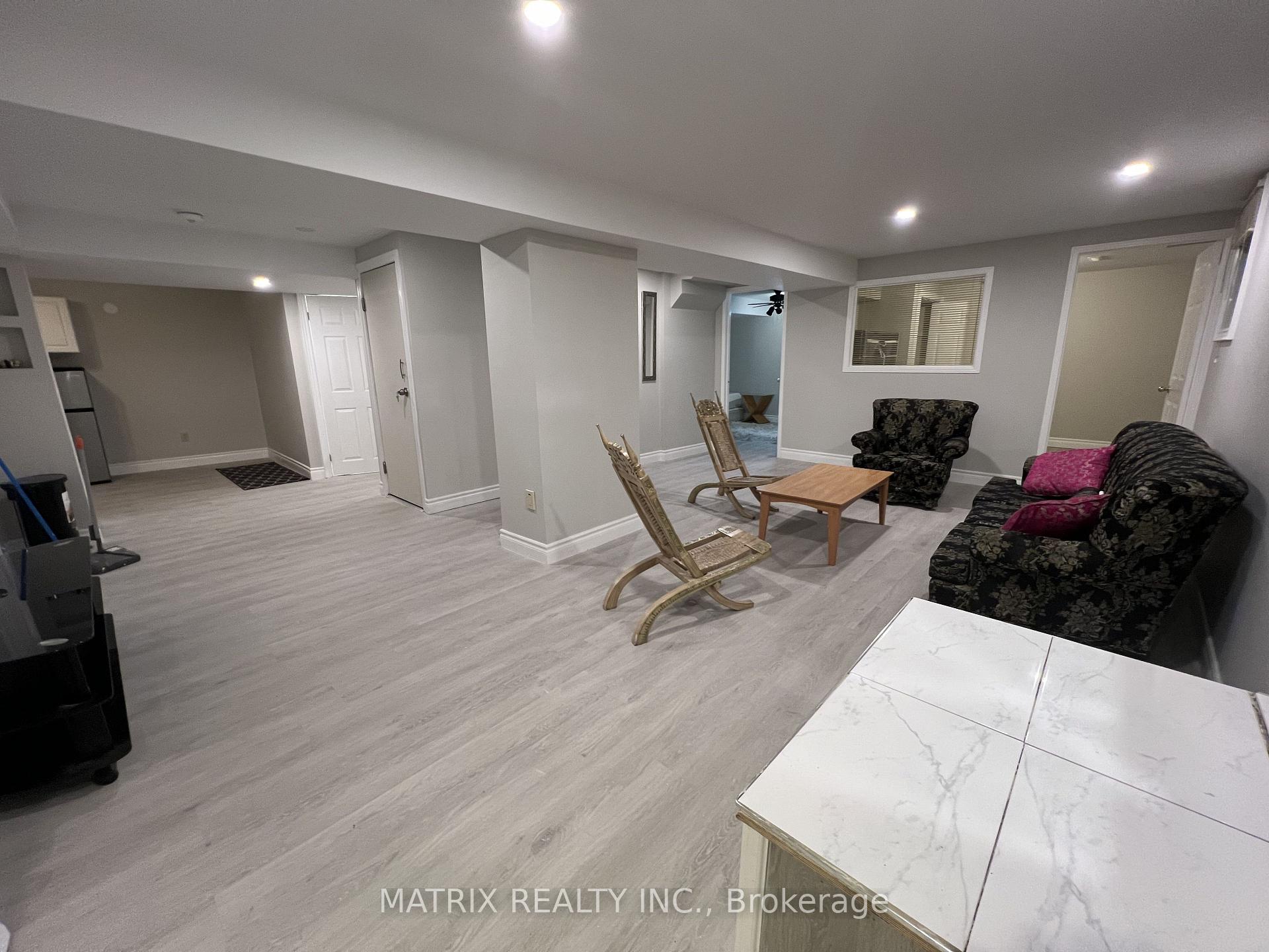Photo 3 of 2370 Denvale Drive, Pickering, Brock Ridge — HOMEH
