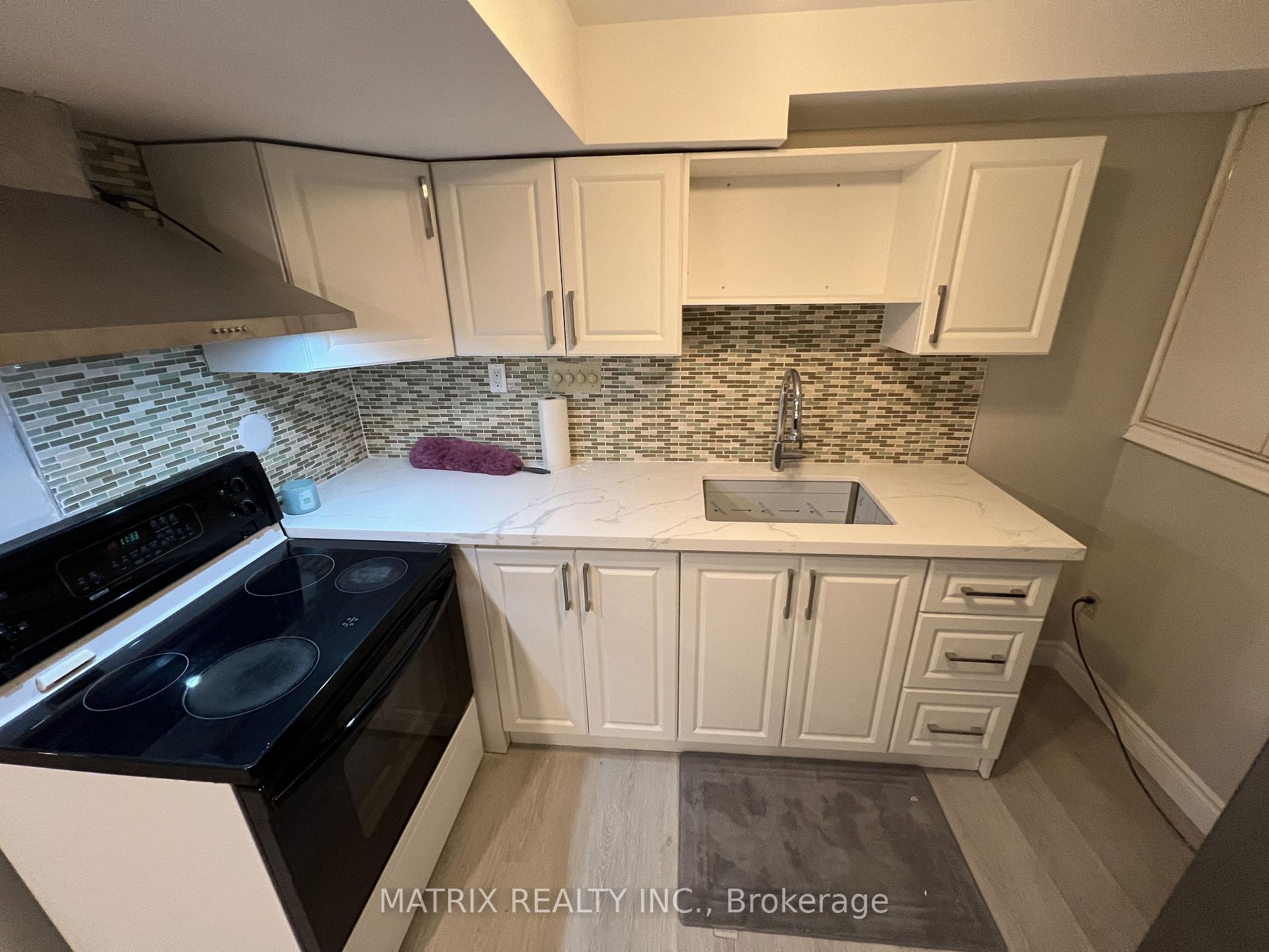 Photo 13 of 2370 Denvale Drive, Pickering, Brock Ridge — HOMEH